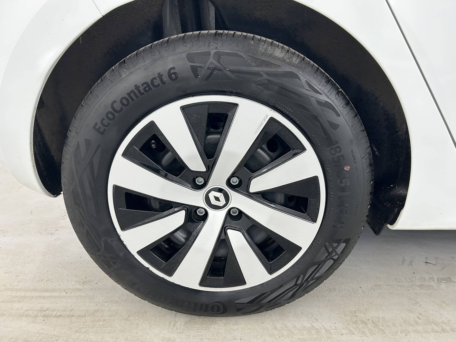 Vente en ligne Renault Clio 5 Clio TCe 90 au prix de 14 490 €