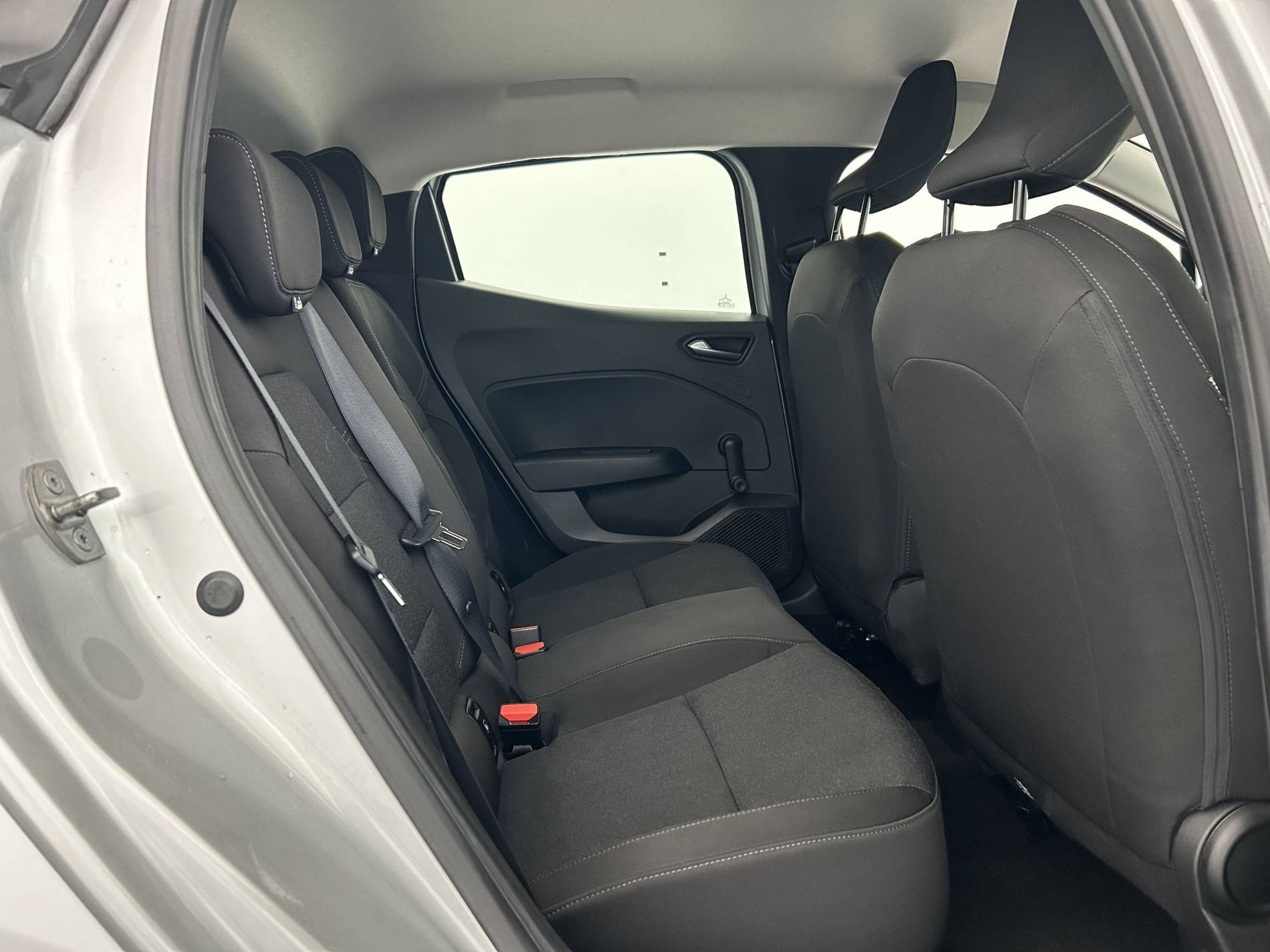 Vente en ligne Renault Clio 5 Clio TCe 90 au prix de 13 990 €