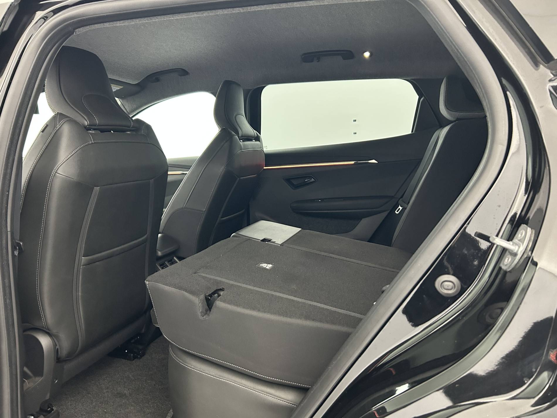 Vente en ligne Renault Scenic E-Tech Scenic E-Tech électrique 220 ch grande autonomie au prix de 36 791 €