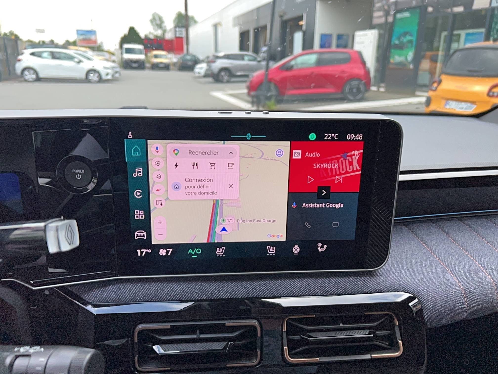 Vente en ligne Renault R4 E-Tech  150 ch autonomie confort au prix de 36 990 €