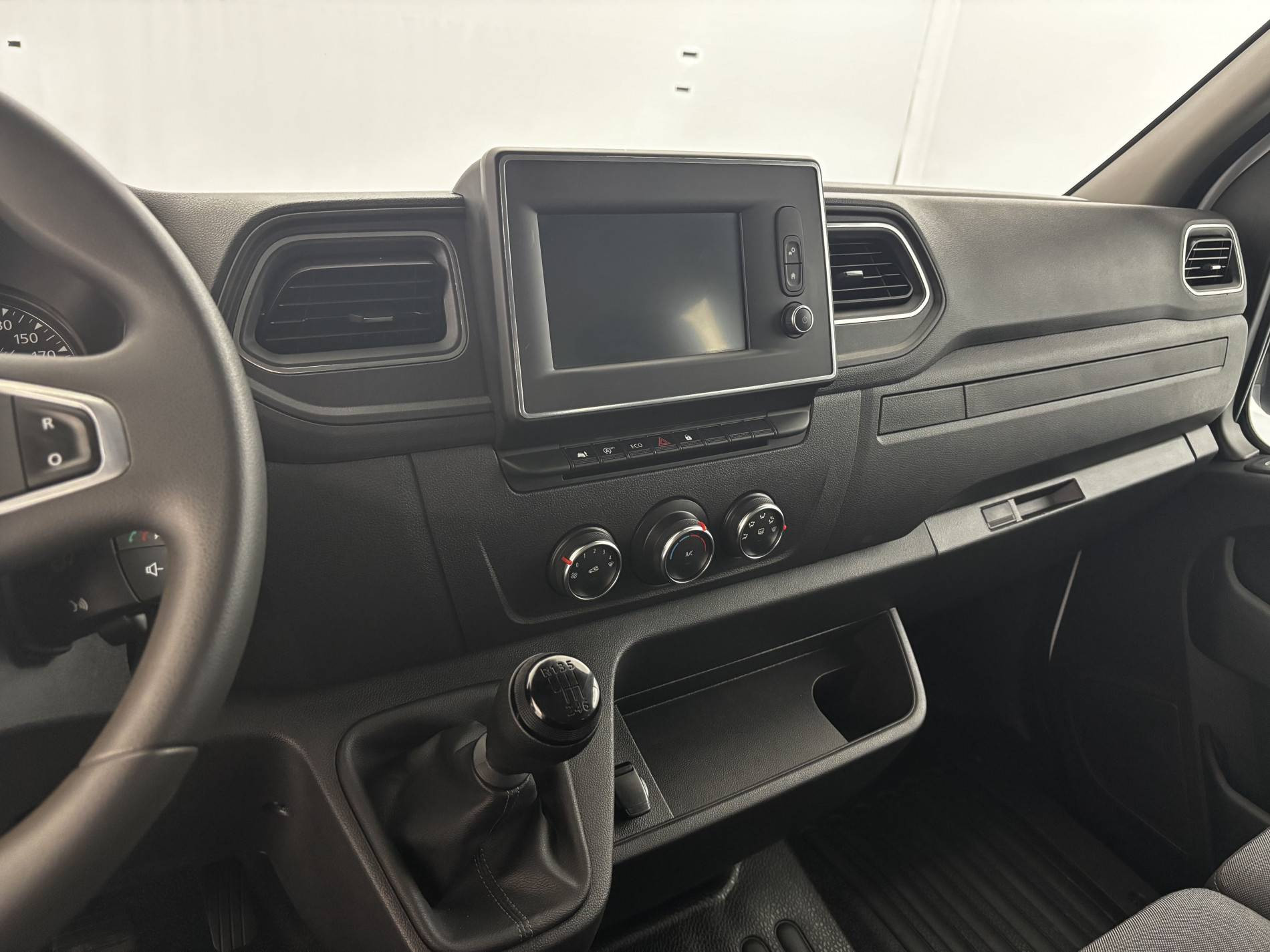 Vente en ligne Renault Master Fourgon MASTER CA TRAC F3500 L2H2 BLUE DCI 150 au prix de 26 890 €