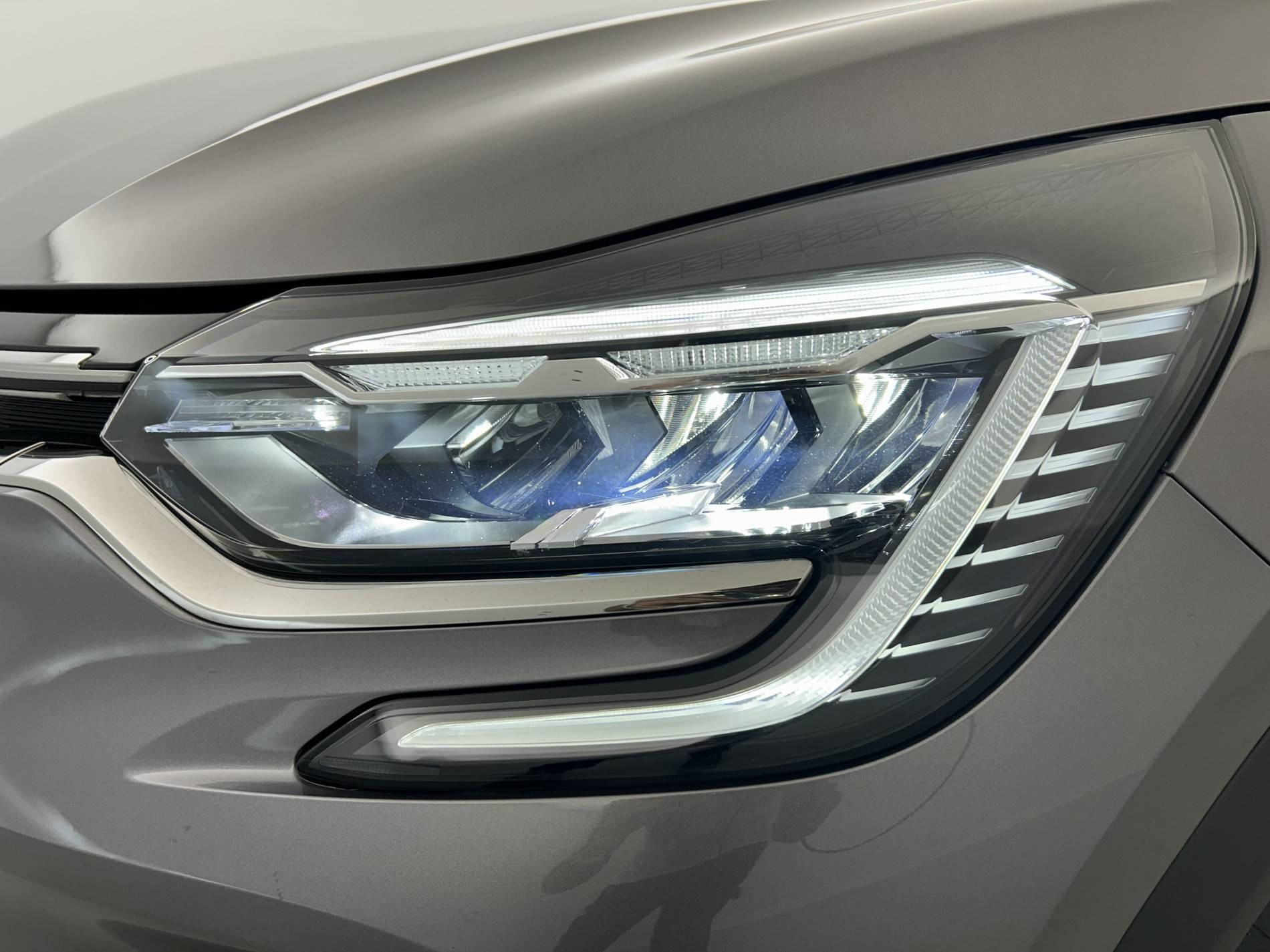 Vente en ligne Renault Captur  E-Tech full hybrid 145 au prix de 20 490 €