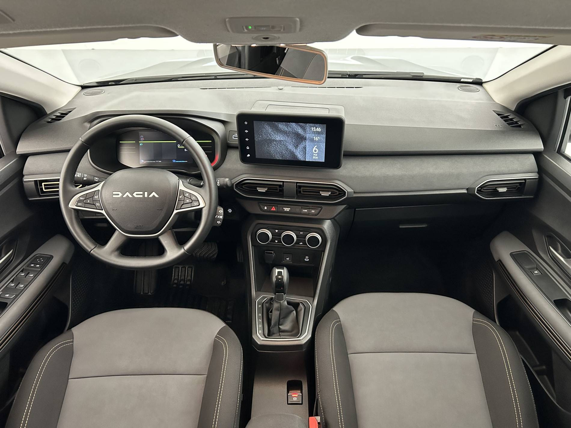 Vente en ligne Dacia Jogger  Hybrid 140 7 places GSR2 au prix de 24 590 €