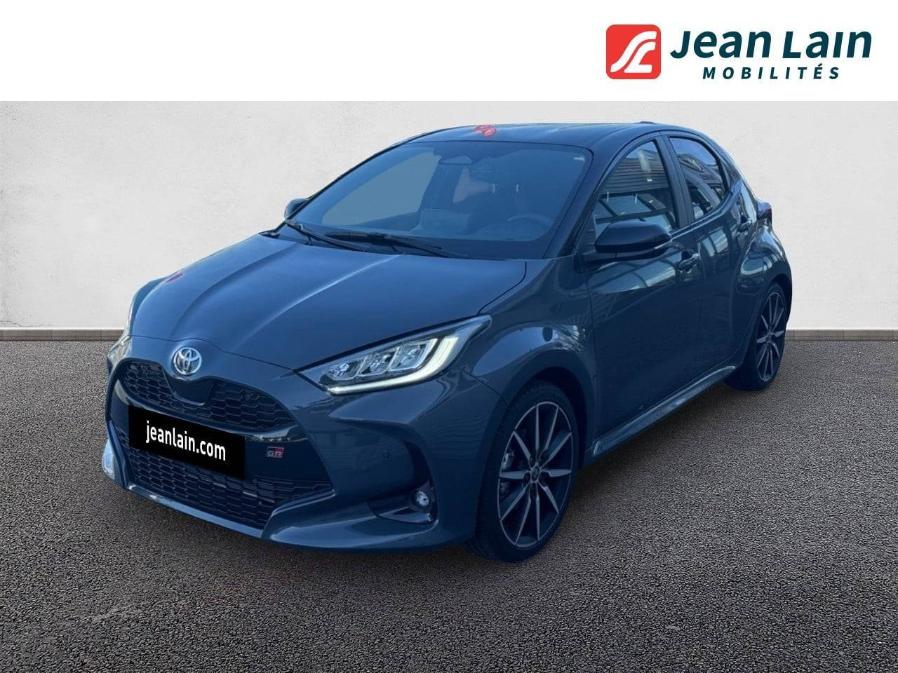 Vente en ligne TOYOTA YARIS HYBRIDE Yaris Hybride 130h GR Sport de 2026 au prix de 27 990 €