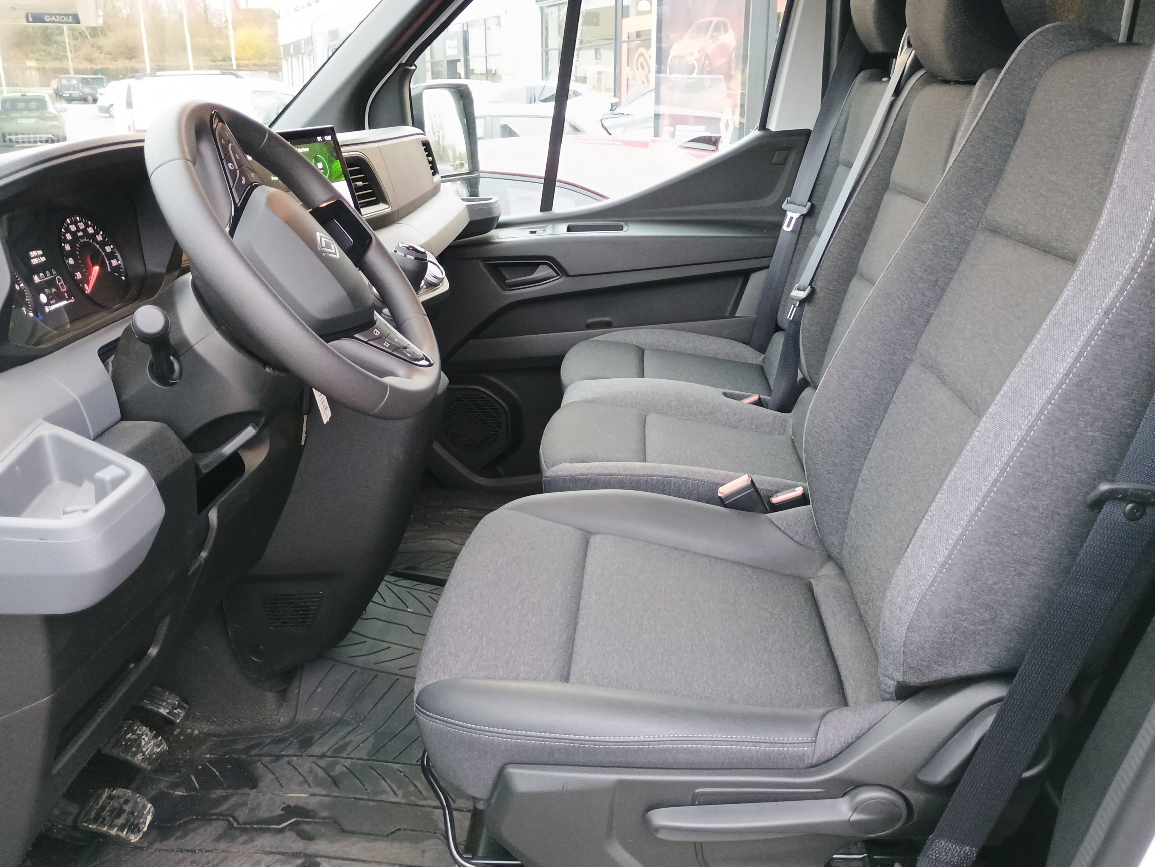 Vente en ligne Renault Master Fourgon MASTER FG BLUE DCI 150 L3H2 3T5 TR au prix de 33 990 €