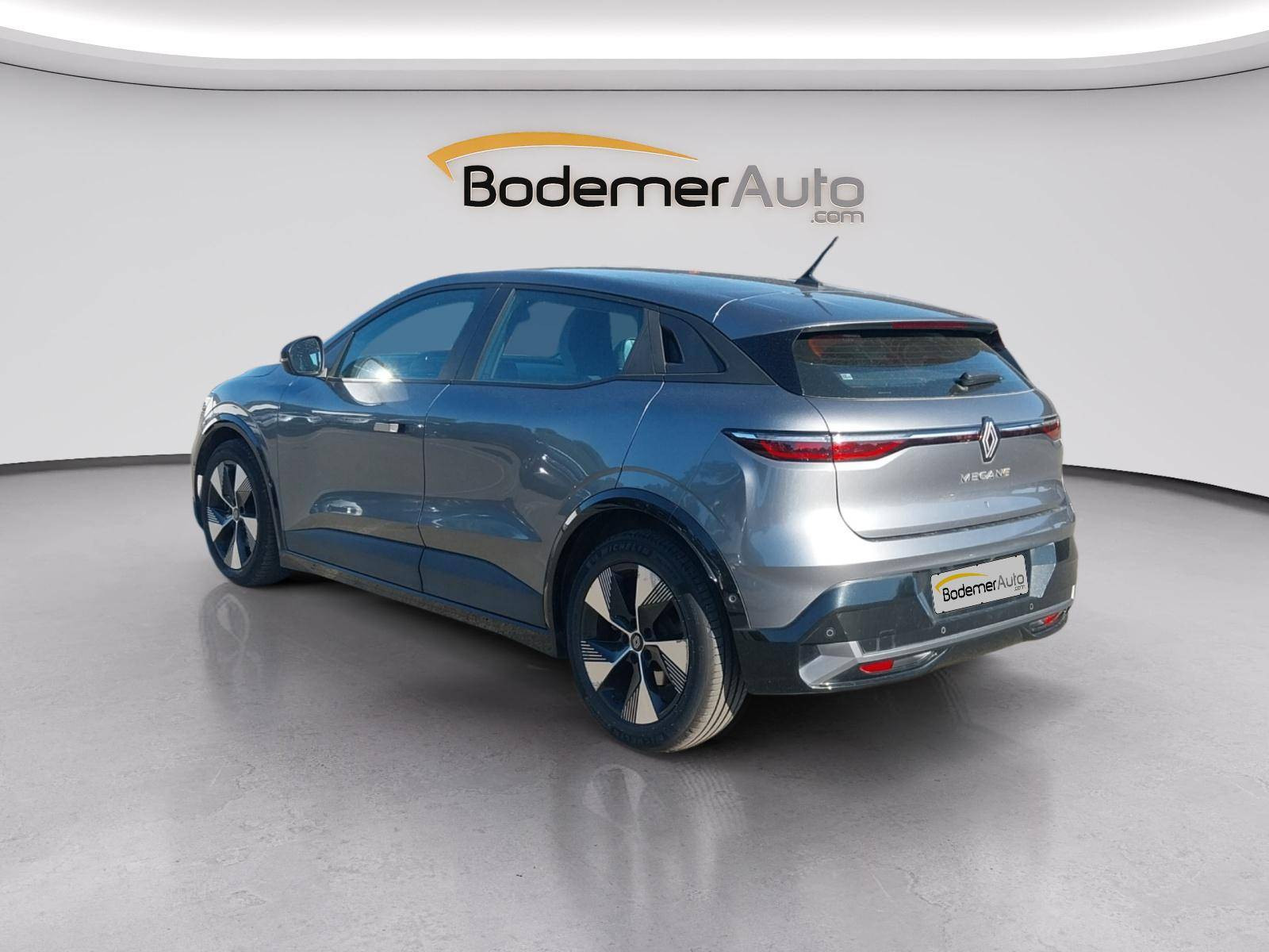 Vente en ligne Renault Megane E-Tech  EV40 130ch standard charge au prix de 19 990 €