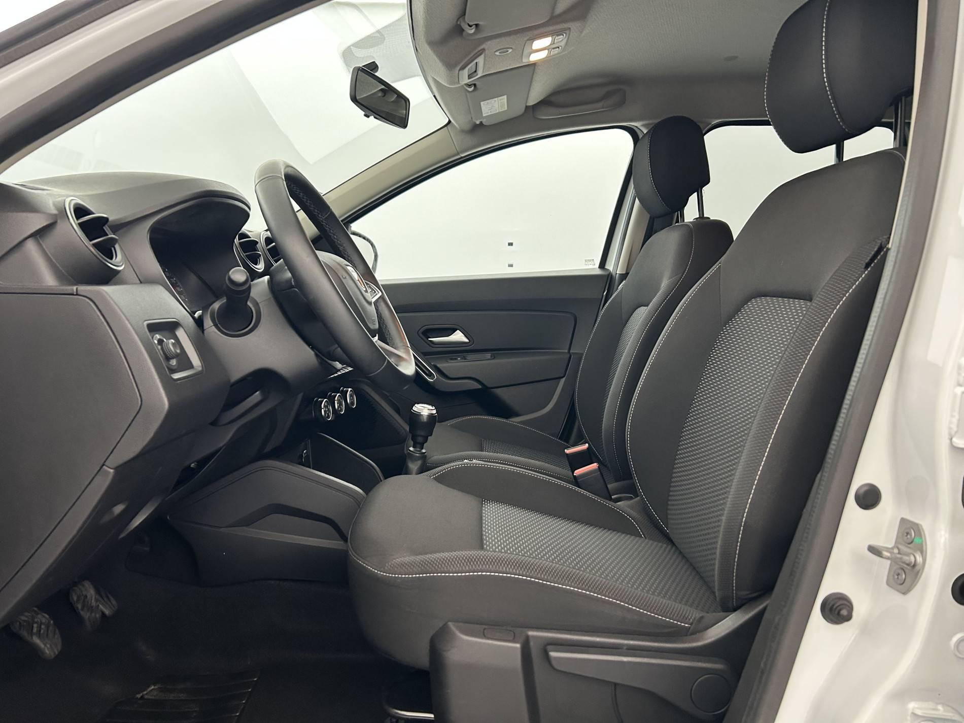 Vente en ligne Dacia Duster  Blue dCi 115 4x2 E6U au prix de 15 490 €