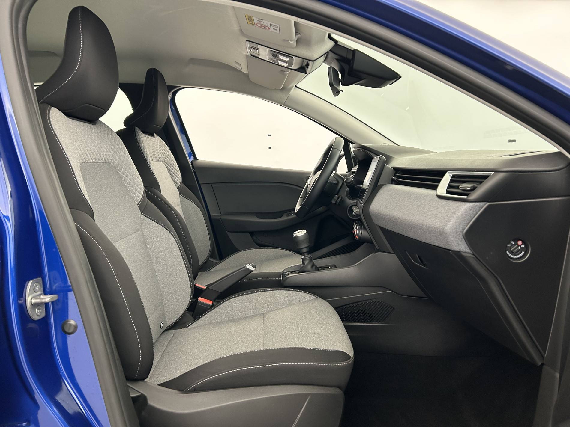 Vente en ligne Renault Clio 5 Clio TCe 90 au prix de 15 990 €