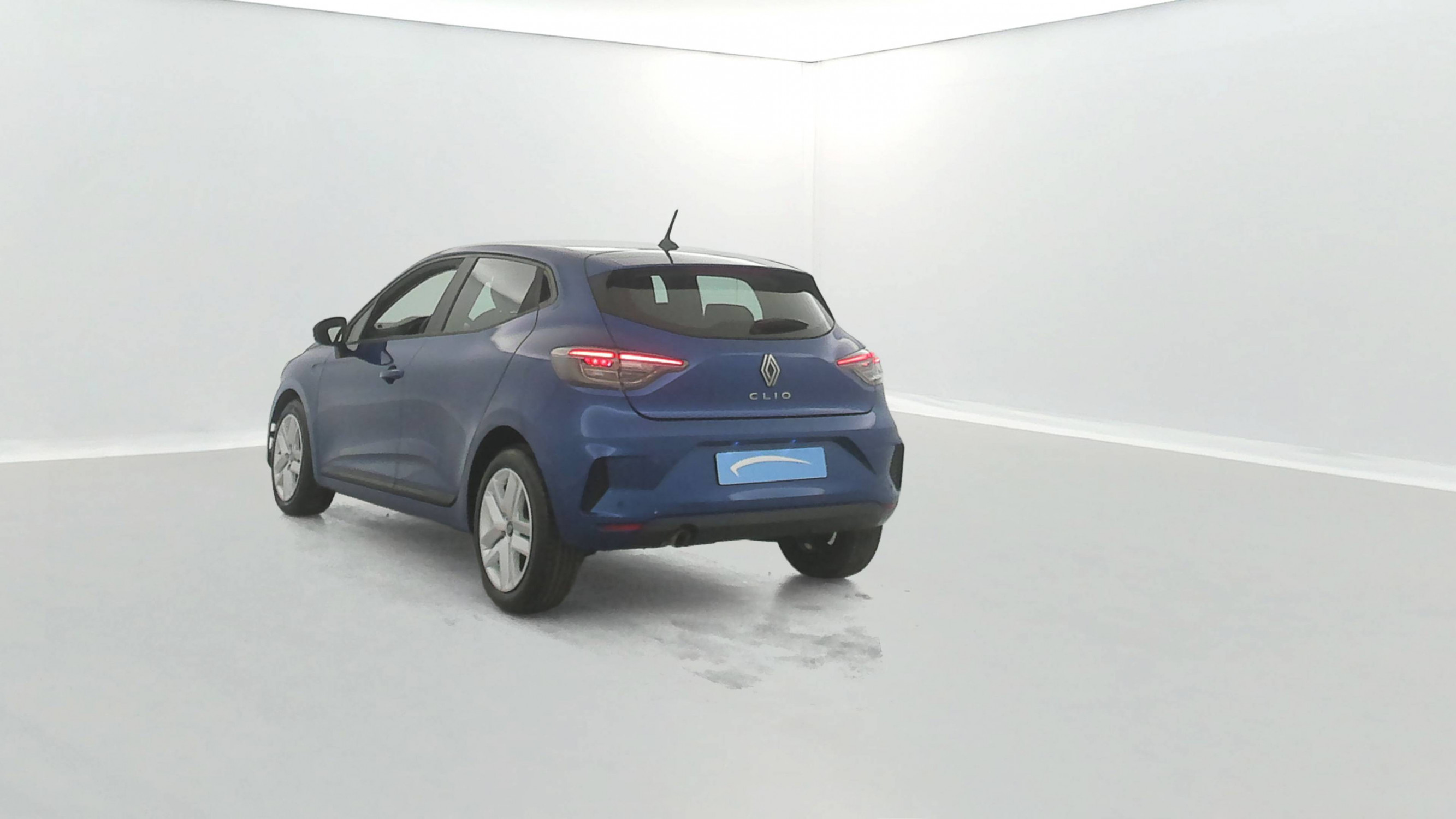 Vente en ligne Renault Clio 5 Clio TCe 90 au prix de 15 290 €