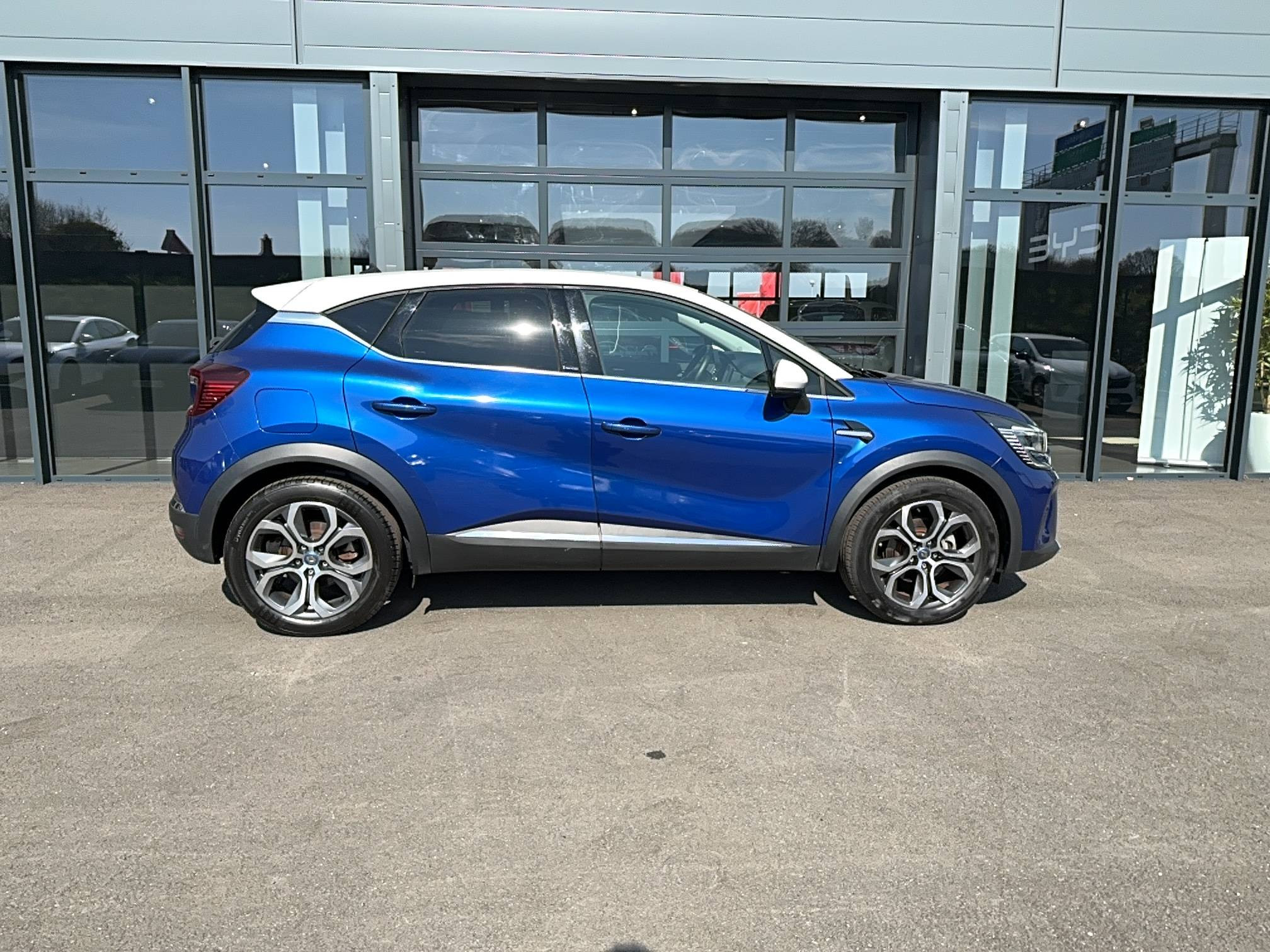 Vente en ligne Renault Captur  E-Tech Plug-in 160 - 21 au prix de 17 490 €