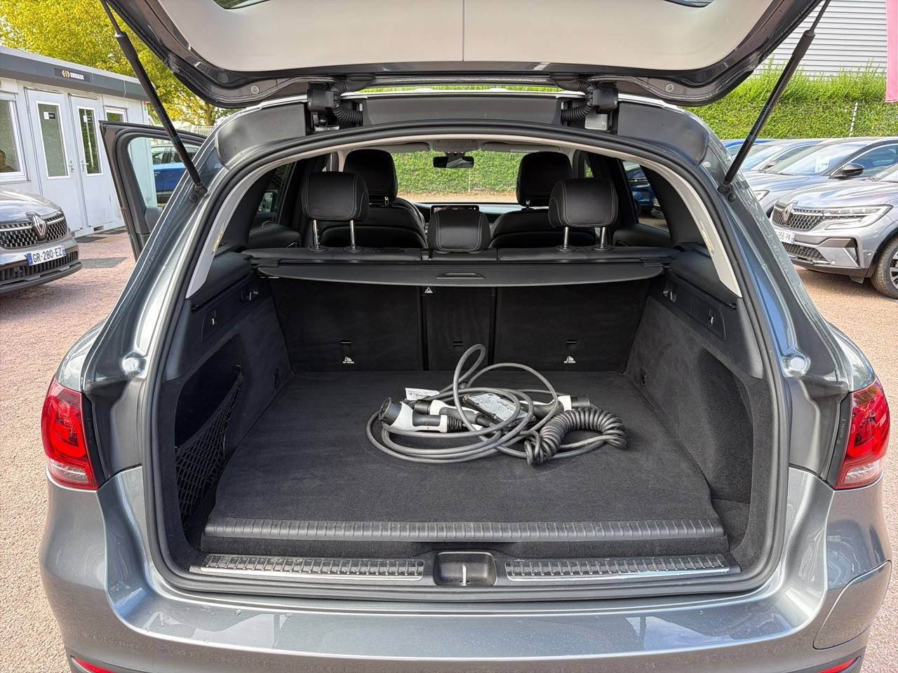 Vente en ligne Mercedes GLC  300 e EQ POWER 9G-Tronic 4Matic au prix de 33 990 €