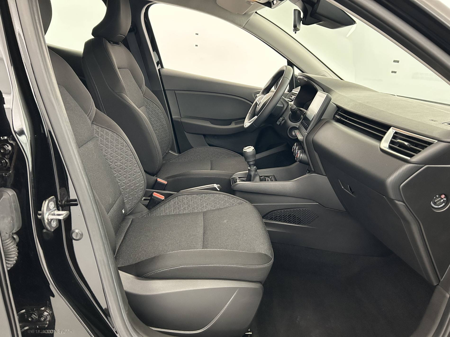 Vente en ligne Renault Clio 5 Clio TCe 90 au prix de 13 990 €