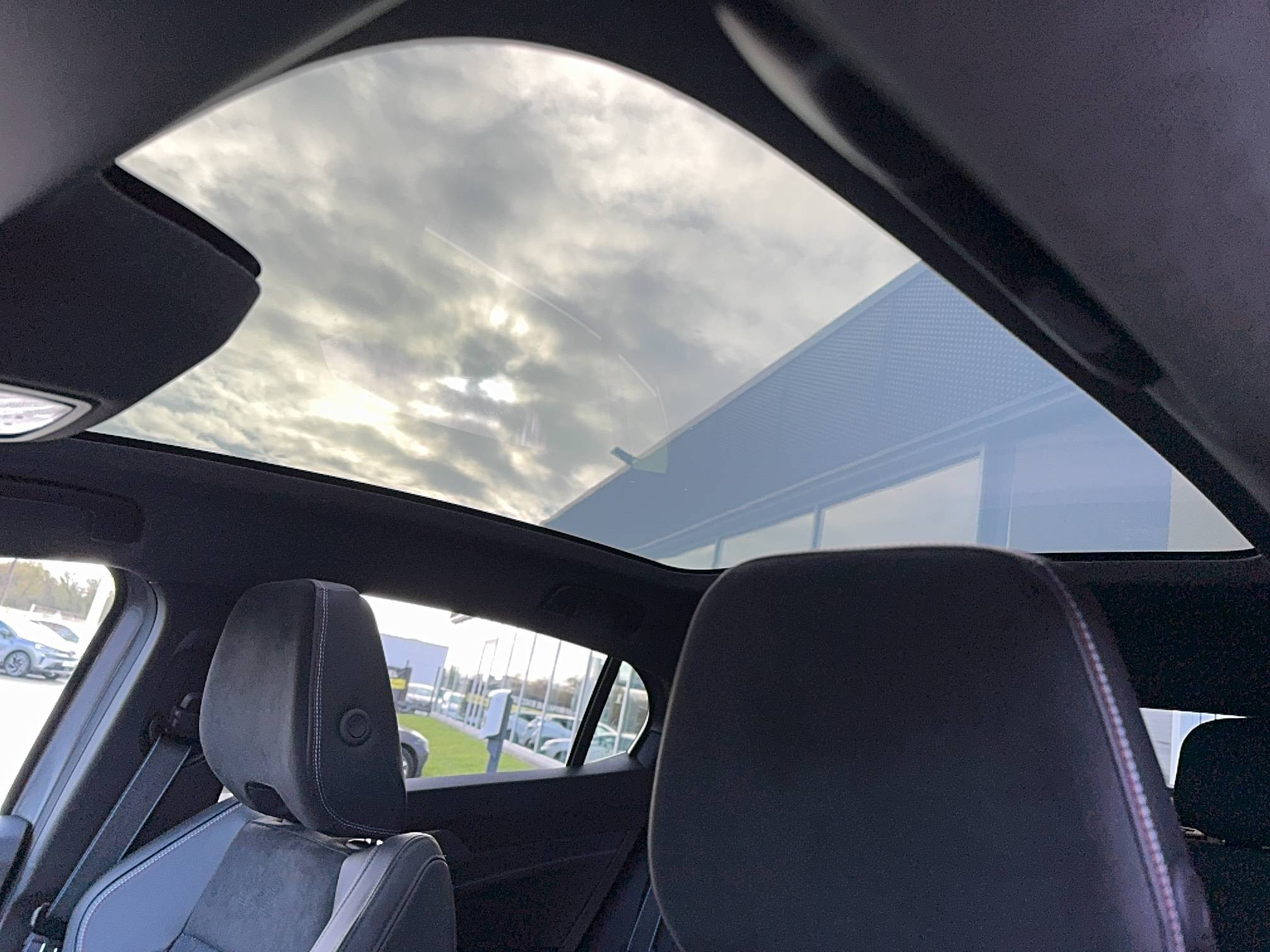 Vente en ligne Renault Rafale  E-Tech full hybrid 200ch au prix de 44 730 €