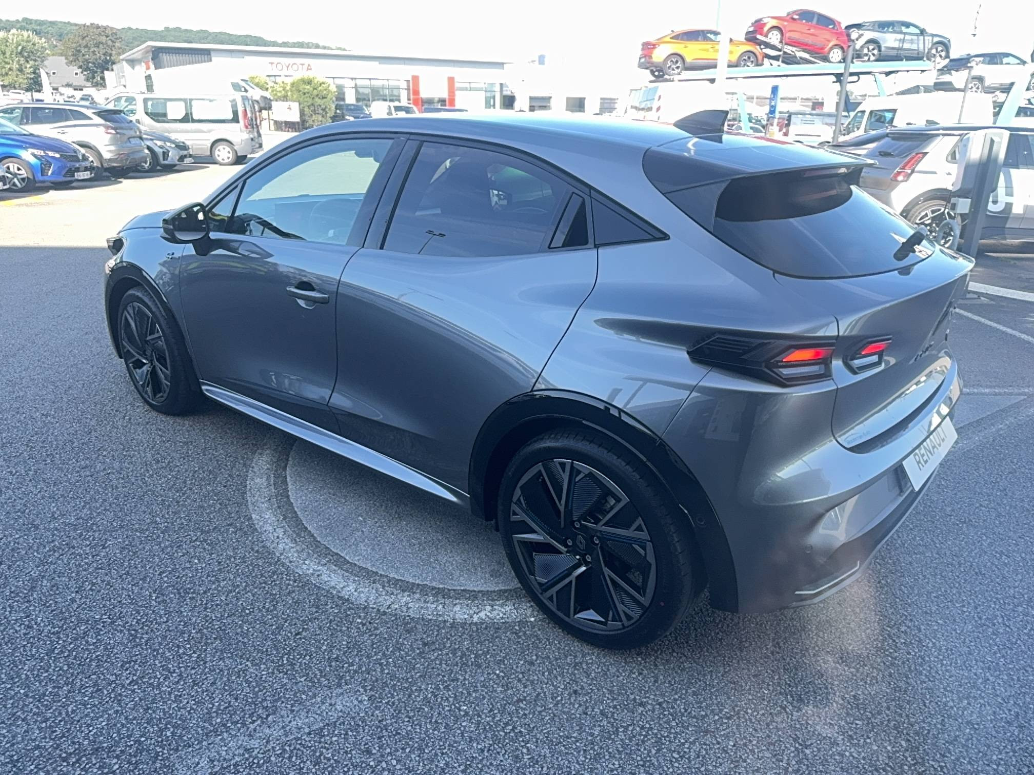 Vente en ligne Renault Clio 6 Clio E-Tech full hybrid 160 ch au prix de 28 490 €