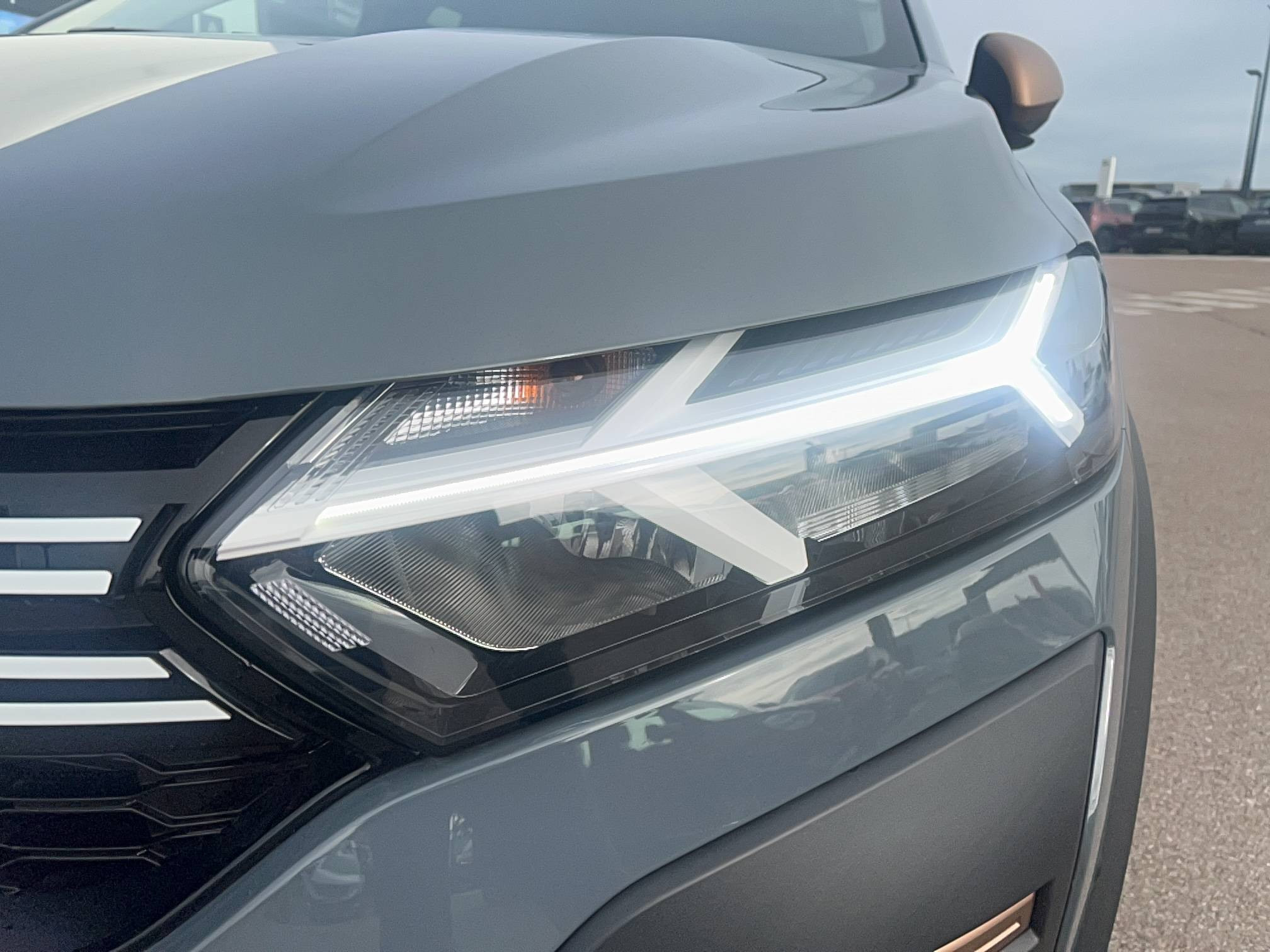 Vente en ligne Dacia Jogger  Hybrid 140 7 places GSR2 au prix de 25 991 €