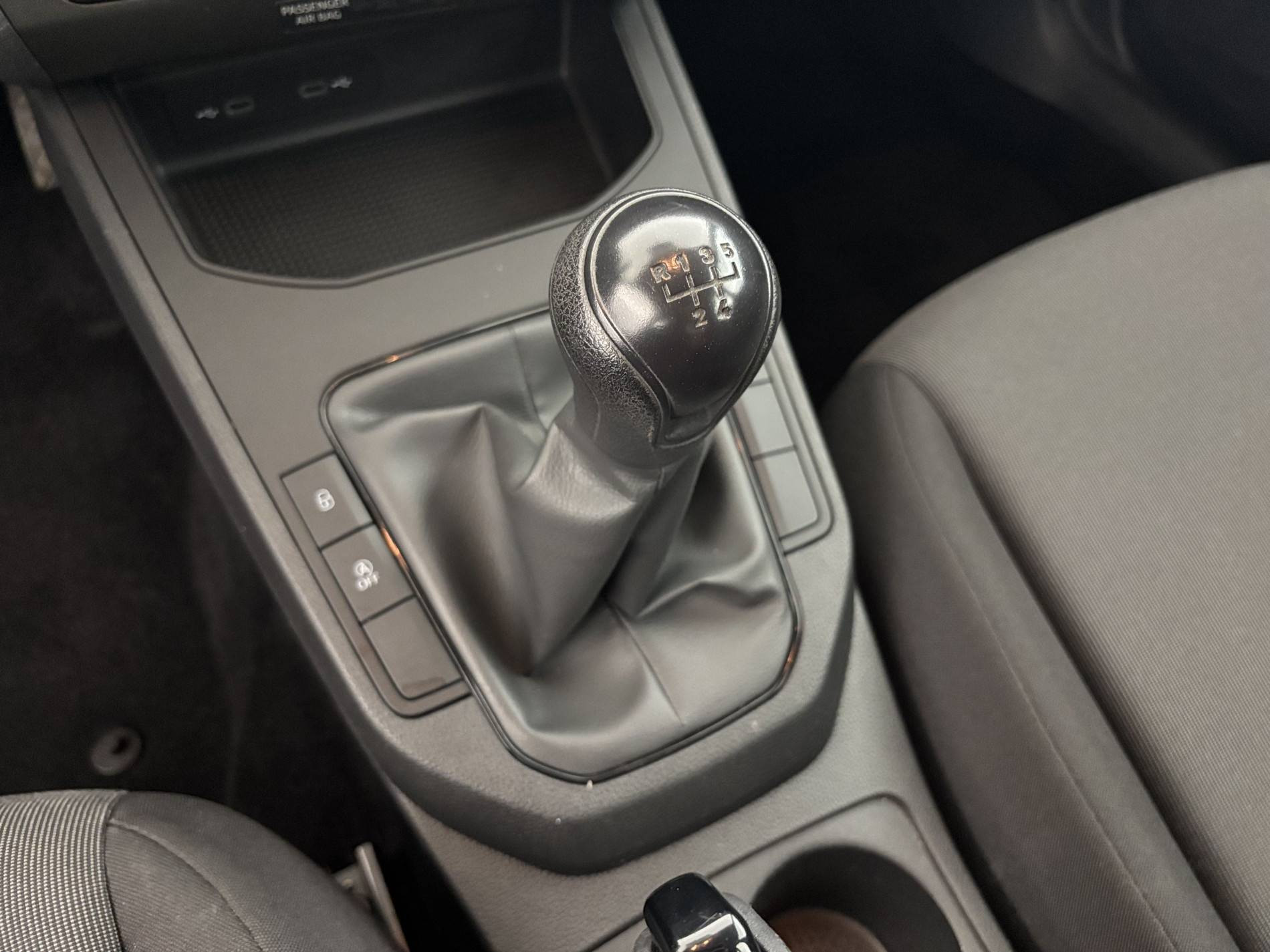 Vente en ligne Seat Arona  1.0 EcoTSI 95 ch Start/Stop BVM5 au prix de 12 490 €