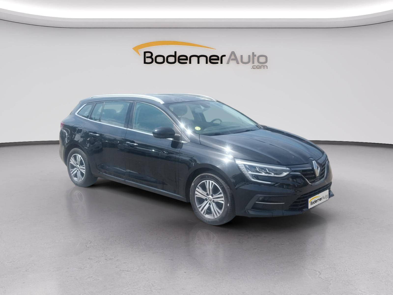 Vente en ligne Renault Megane 4 Estate  Blue dCi 115 EDC au prix de 16 990 €