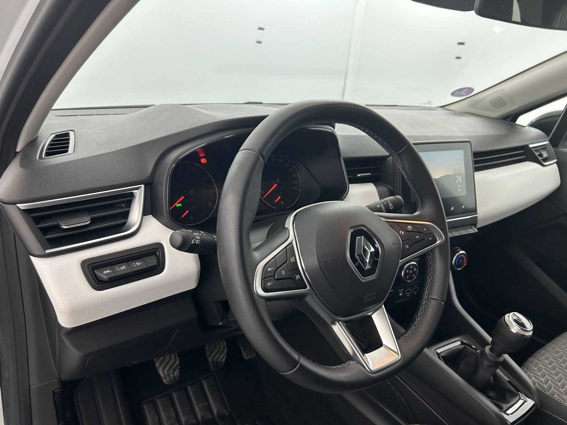Vente en ligne Renault Clio 5 Clio TCe 90 au prix de 13 490 €