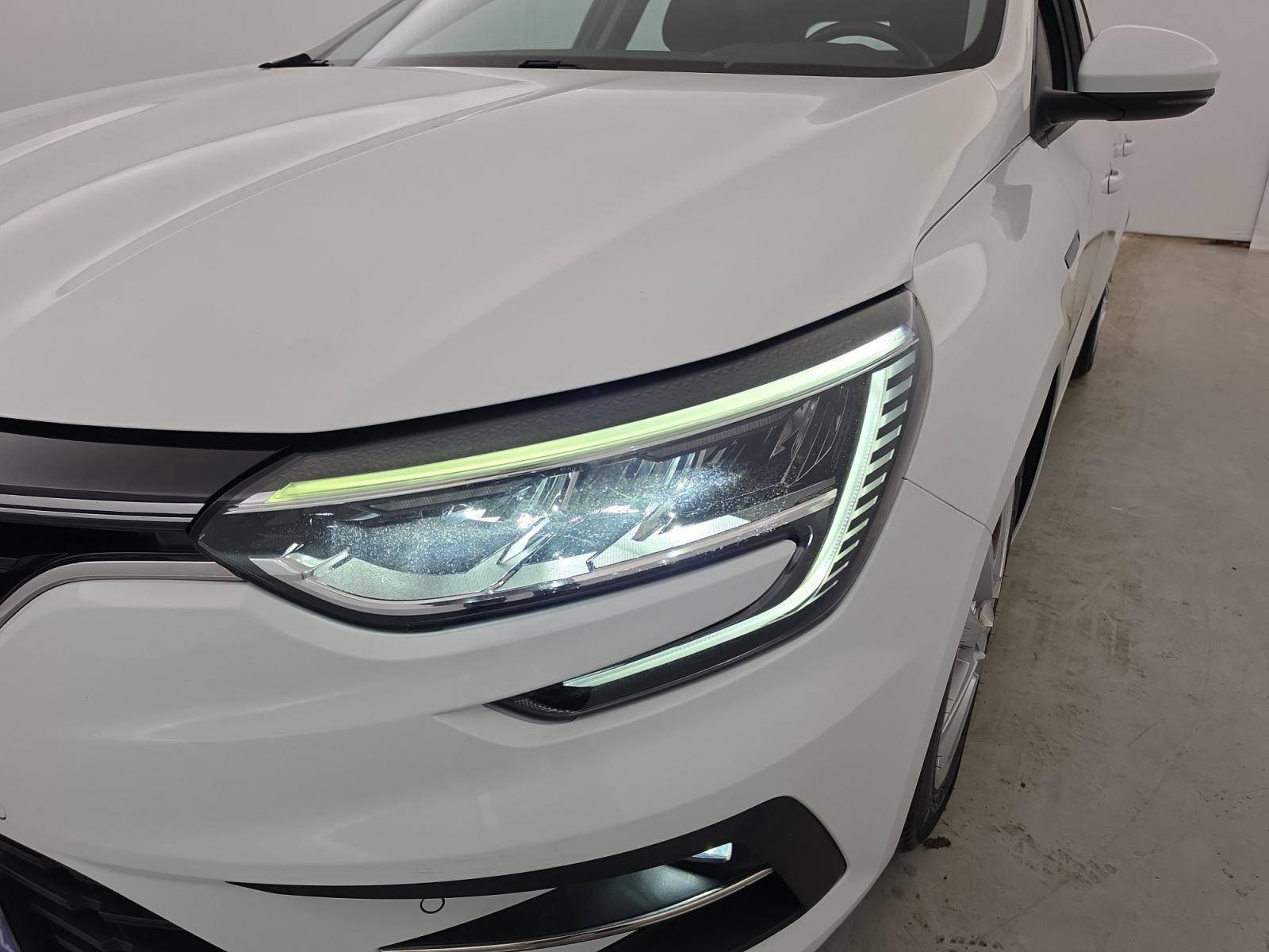 Vente en ligne Renault Megane 4  BLUE DCI 115 au prix de 13 900 €