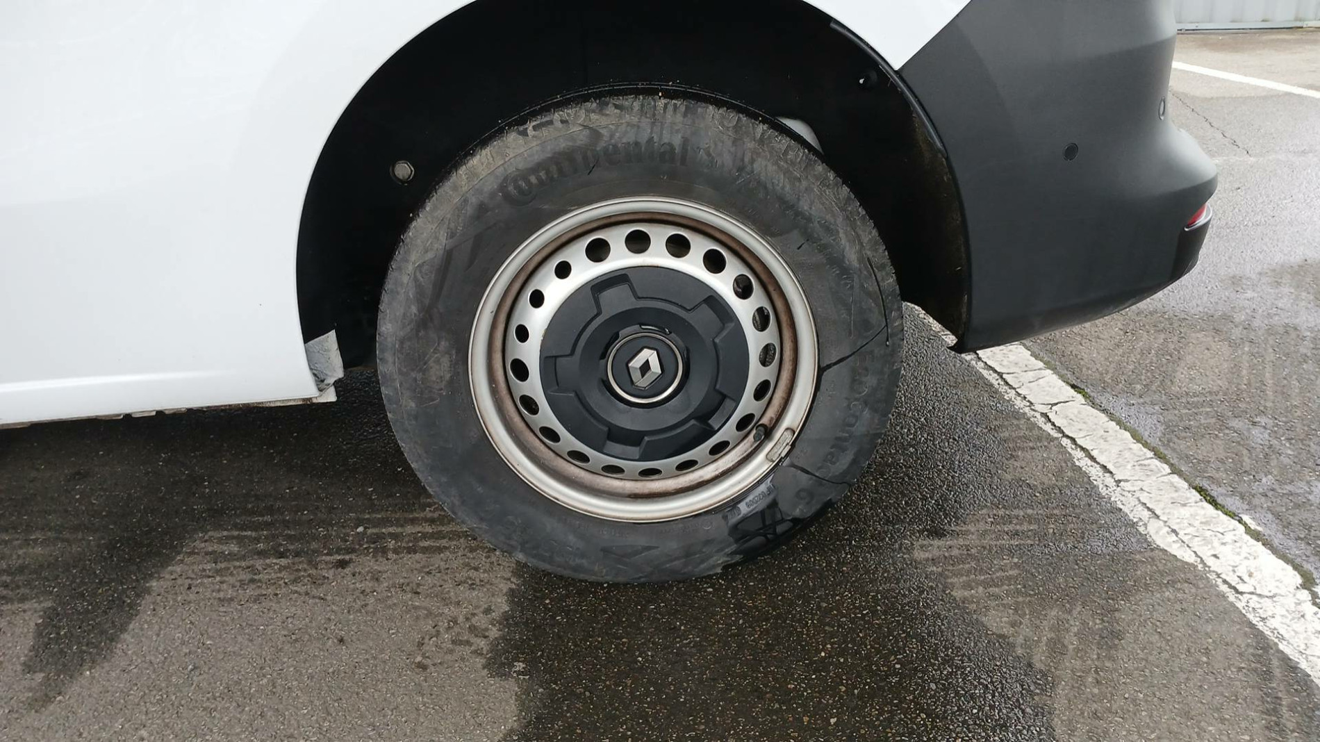 Vente en ligne Renault Kangoo Van  BLUE DCI 115 EDC au prix de 19 990 €