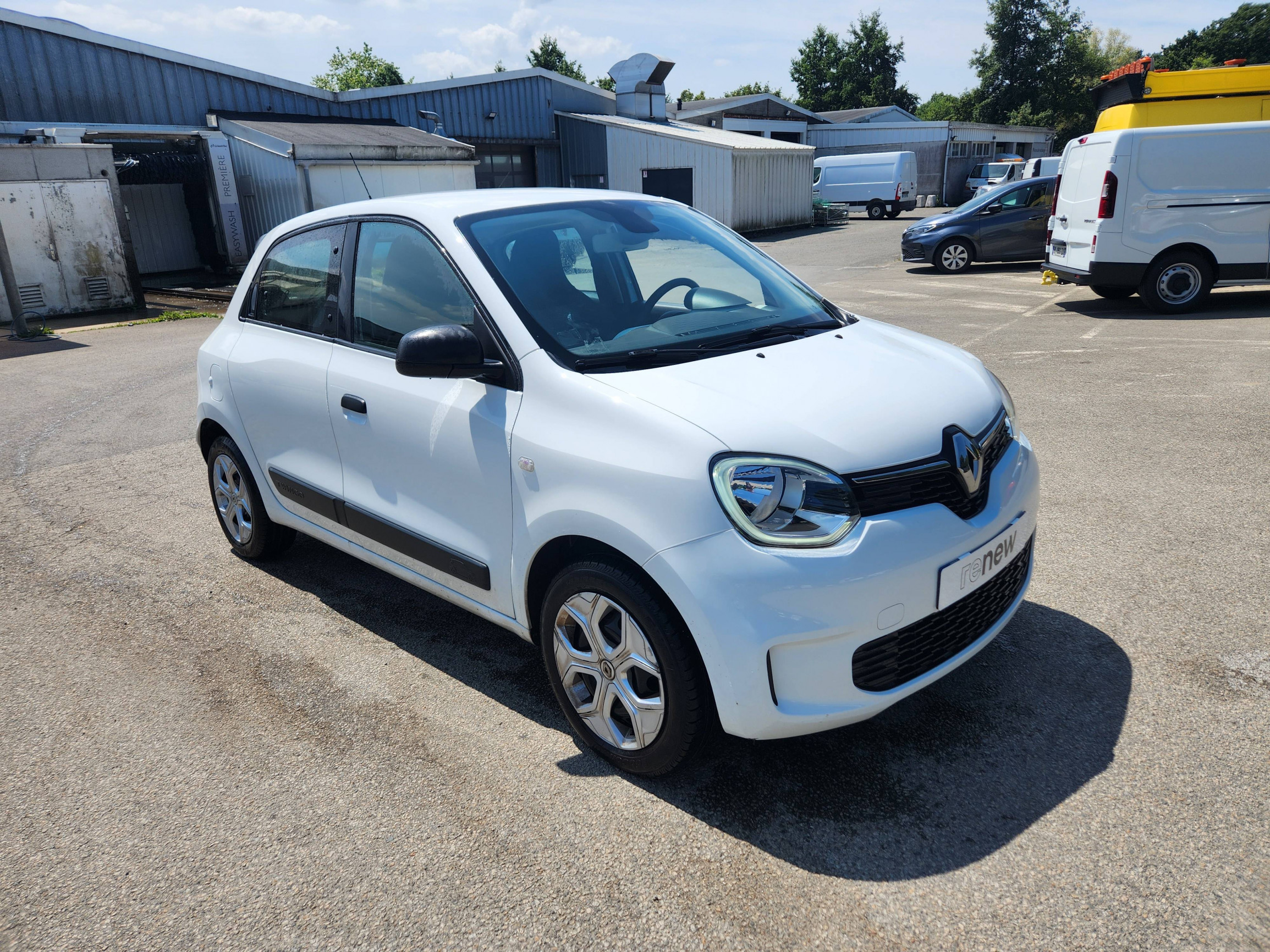 Vente en ligne Renault Twingo 3  SCe 65 - 20 au prix de 10 290 €