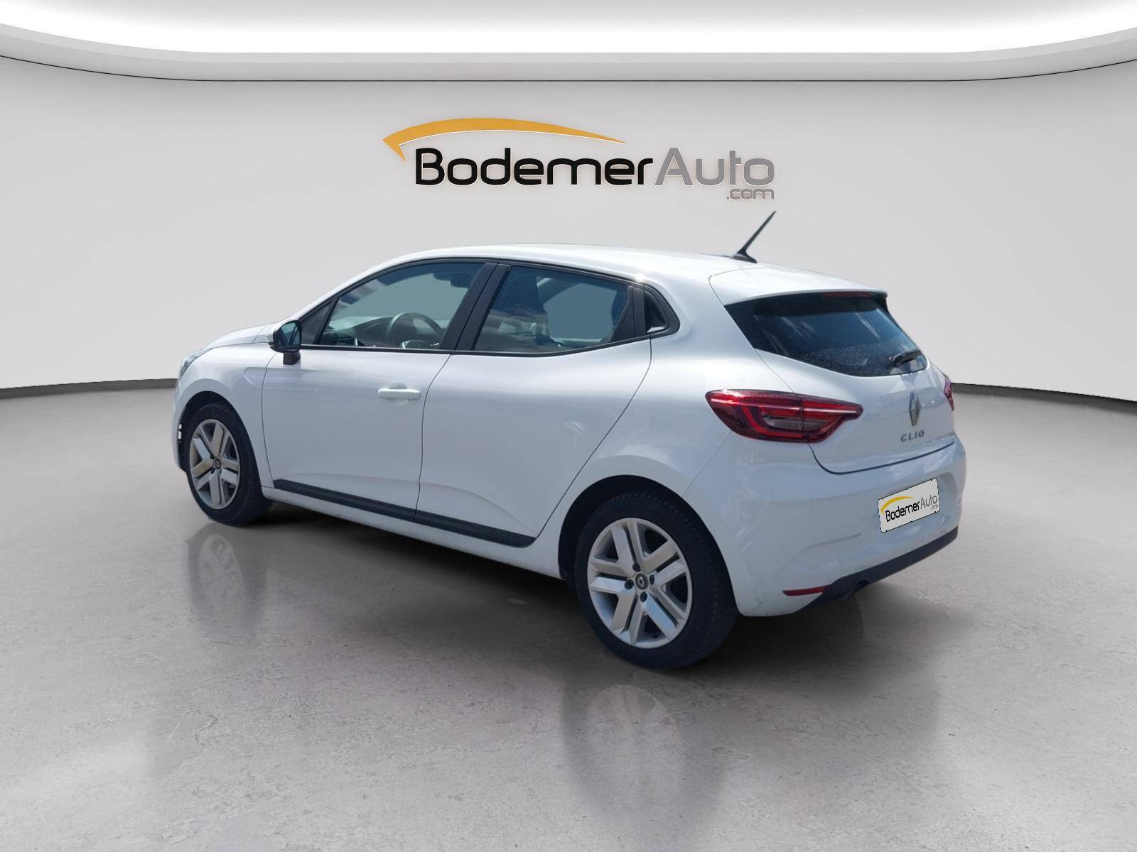 Vente en ligne Renault Clio 5 Clio Blue dCi 115 au prix de 12 490 €