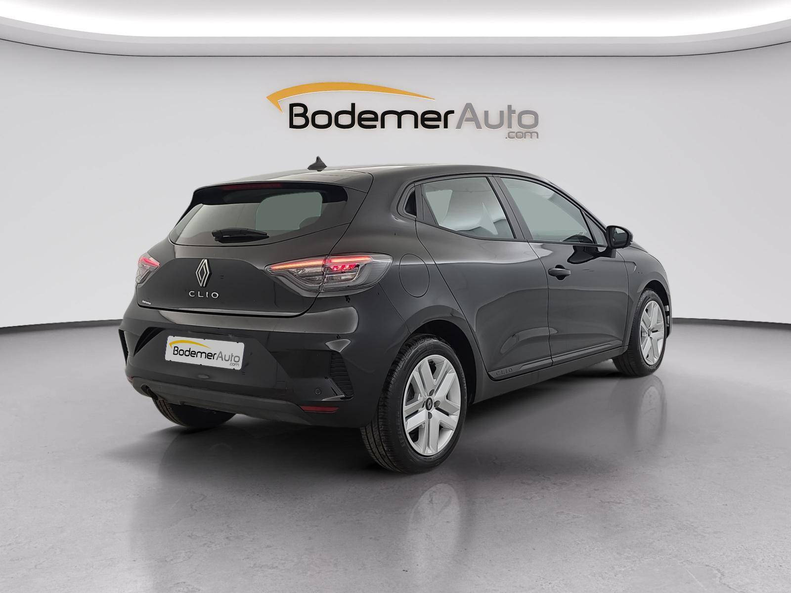 Vente en ligne Renault Clio 5 Clio Blue dCi 100 ch GSR2 au prix de 18 490 €