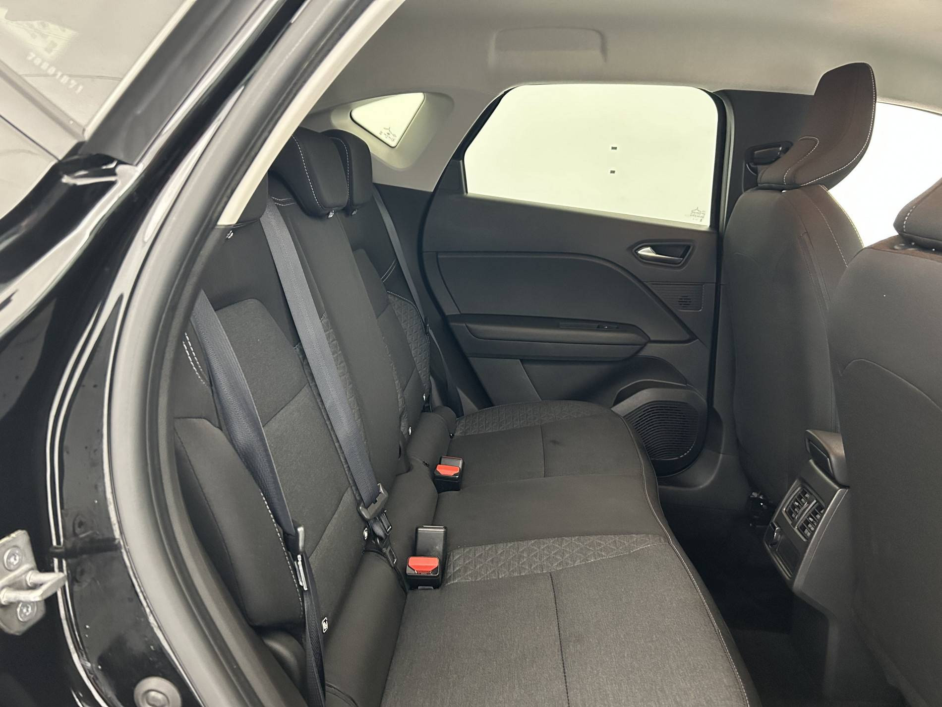 Vente en ligne Renault Captur  E-Tech full hybrid 145 au prix de 18 171 €