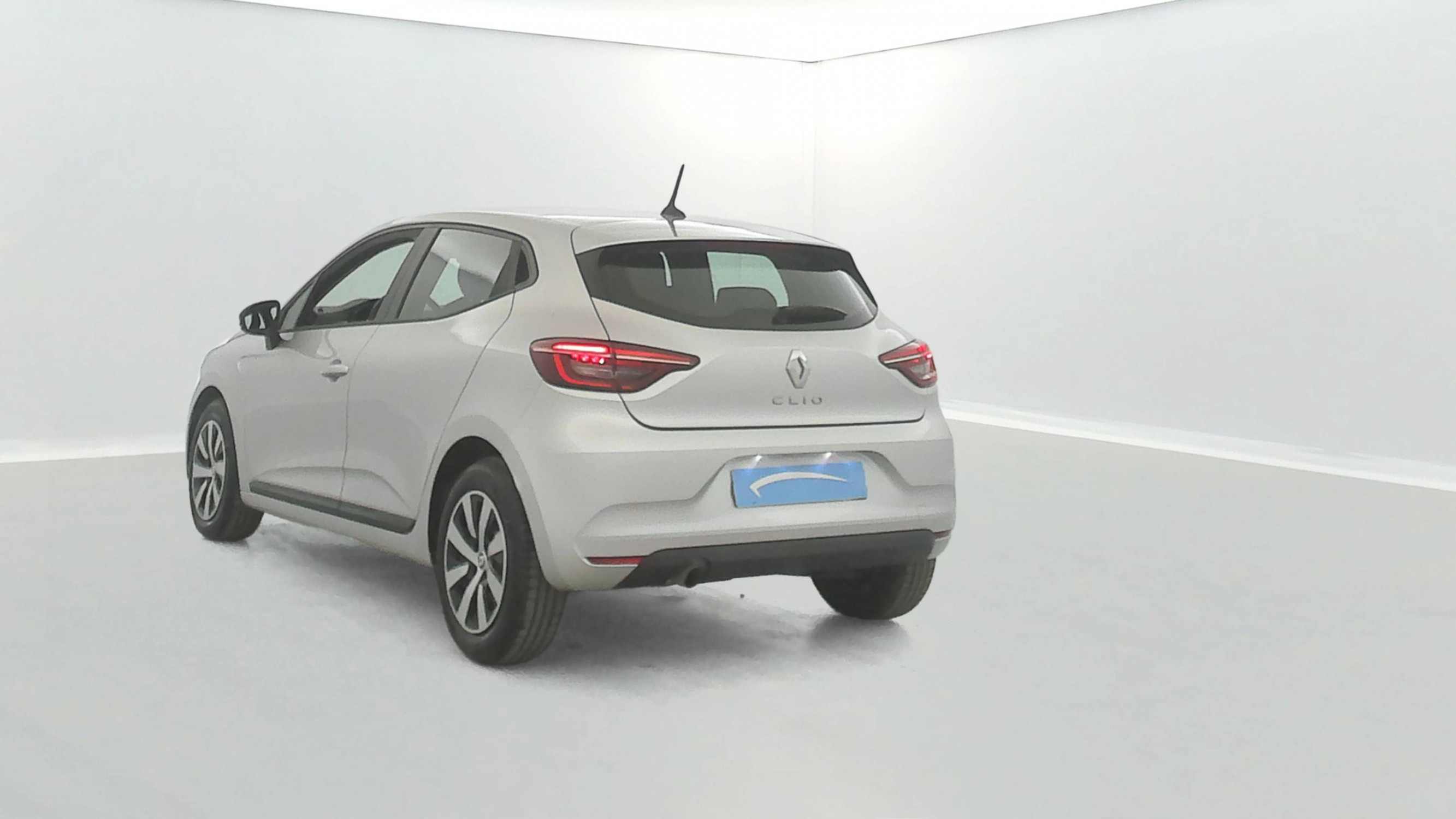 Vente en ligne Renault Clio 5 Clio TCe 90 au prix de 13 790 €