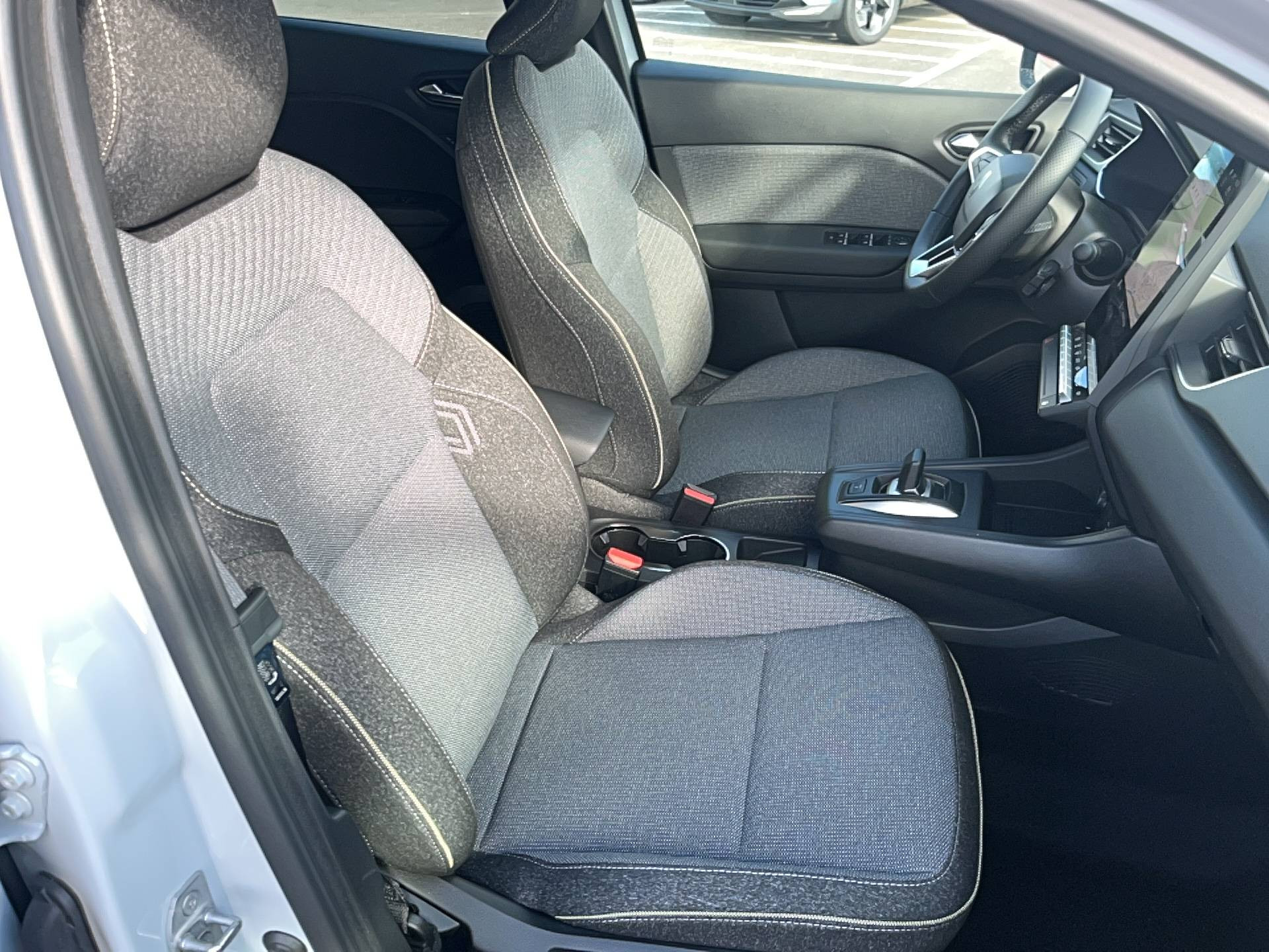 Vente en ligne Renault Captur  E-Tech full hybrid 160 ch au prix de 29 990 €