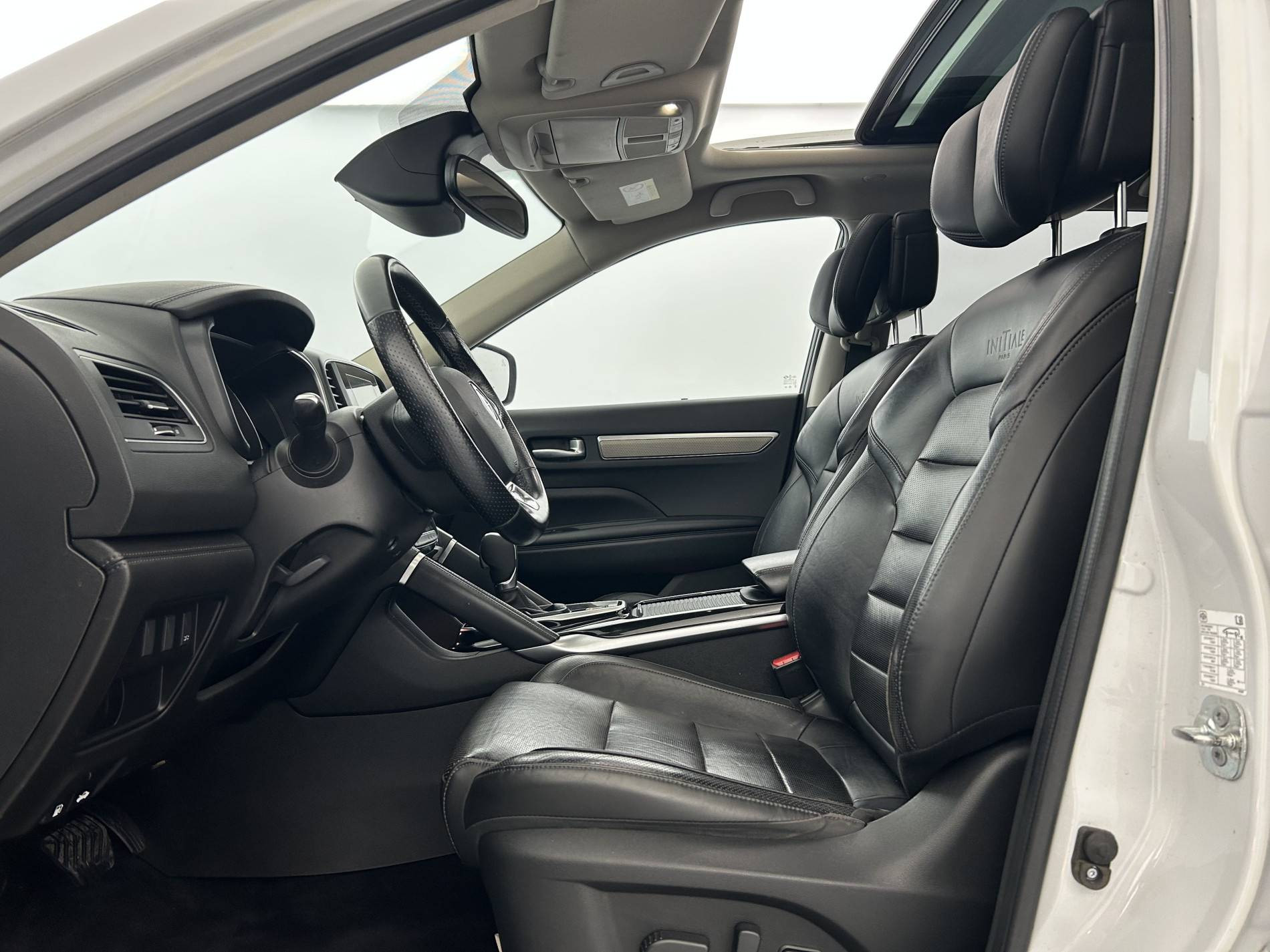Vente en ligne Renault Koleos  dCi 175 4x2 X-tronic Energy au prix de 18 890 €