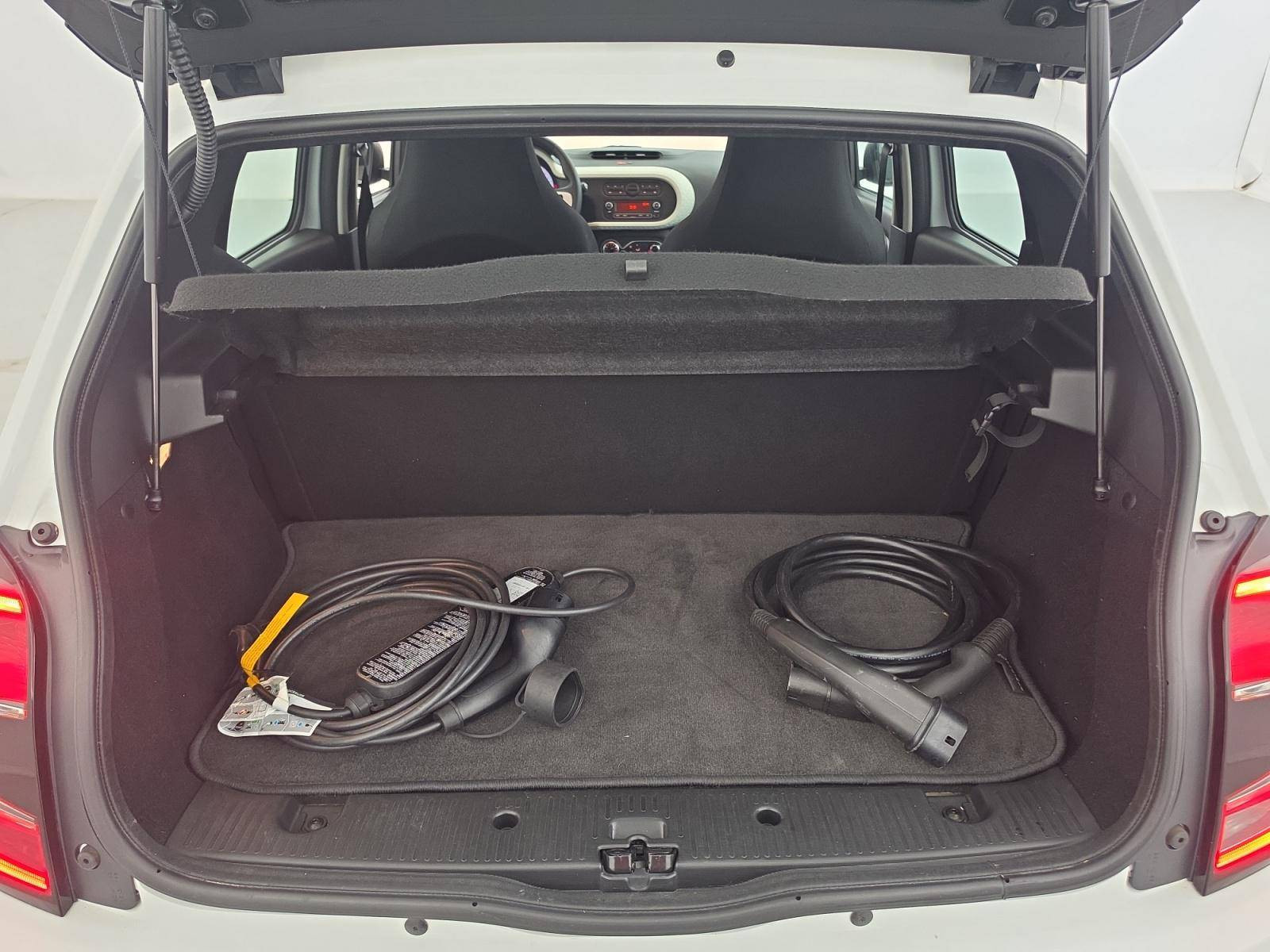 Vente en ligne Renault Twingo Electrique Twingo III E-Tech au prix de 10 950 €