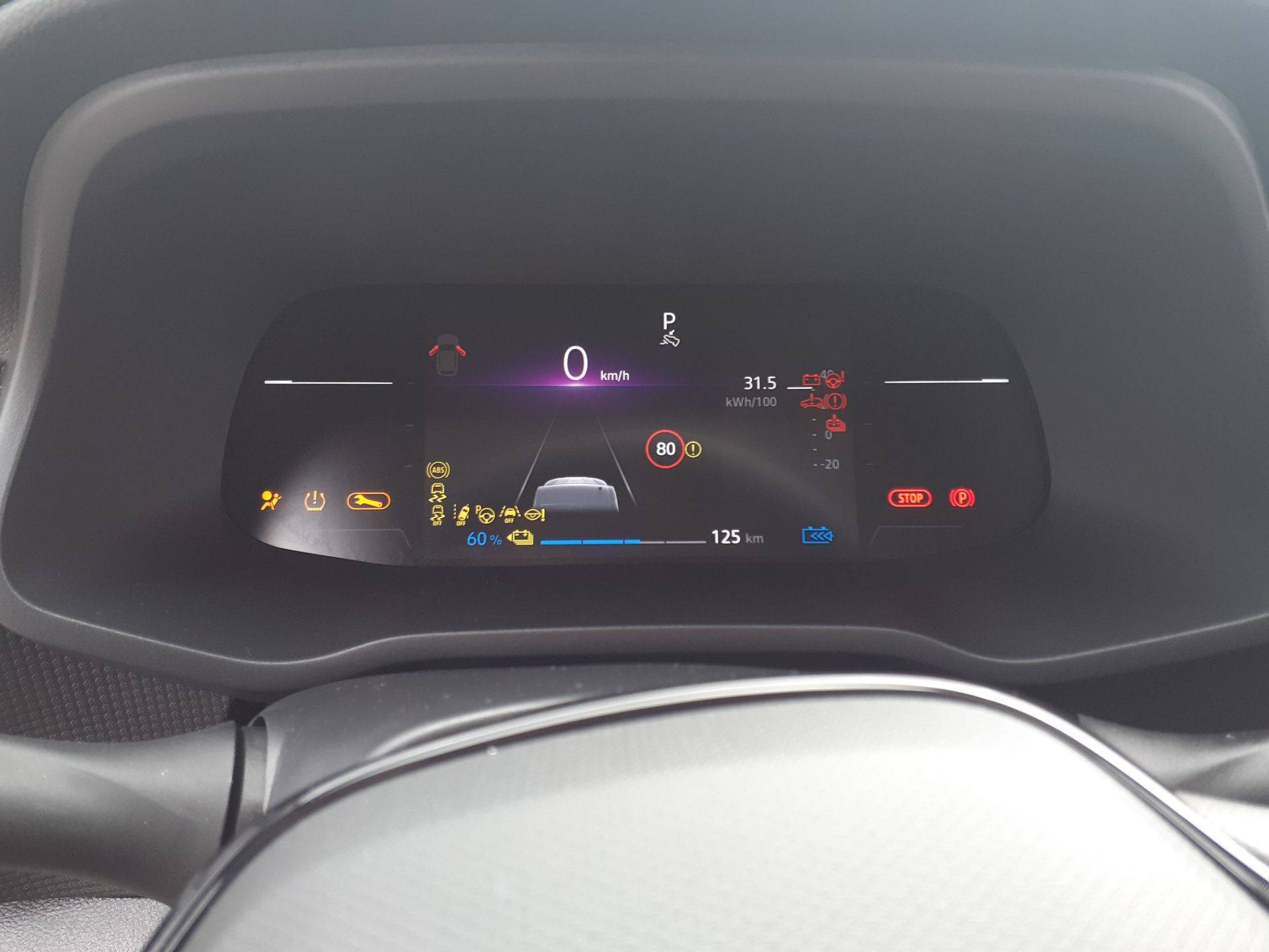 Vente en ligne Renault Trafic Van E-Tech TRAFIC E-TECH ELECTRIQUE FGN L1H1 3T AC22 au prix de 40 224 €