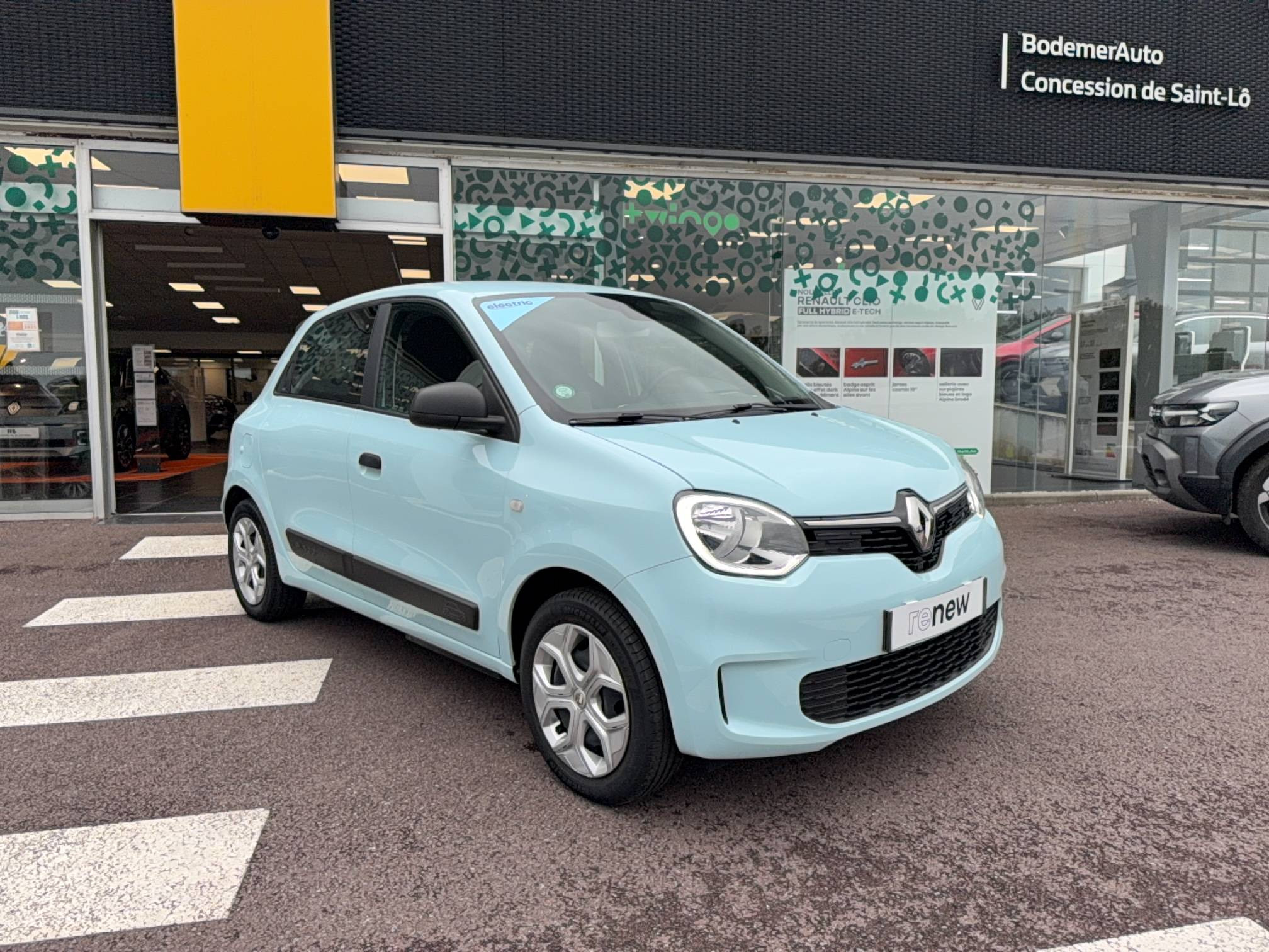 Vente en ligne Renault Twingo Electrique Twingo III E-Tech au prix de 11 990 €