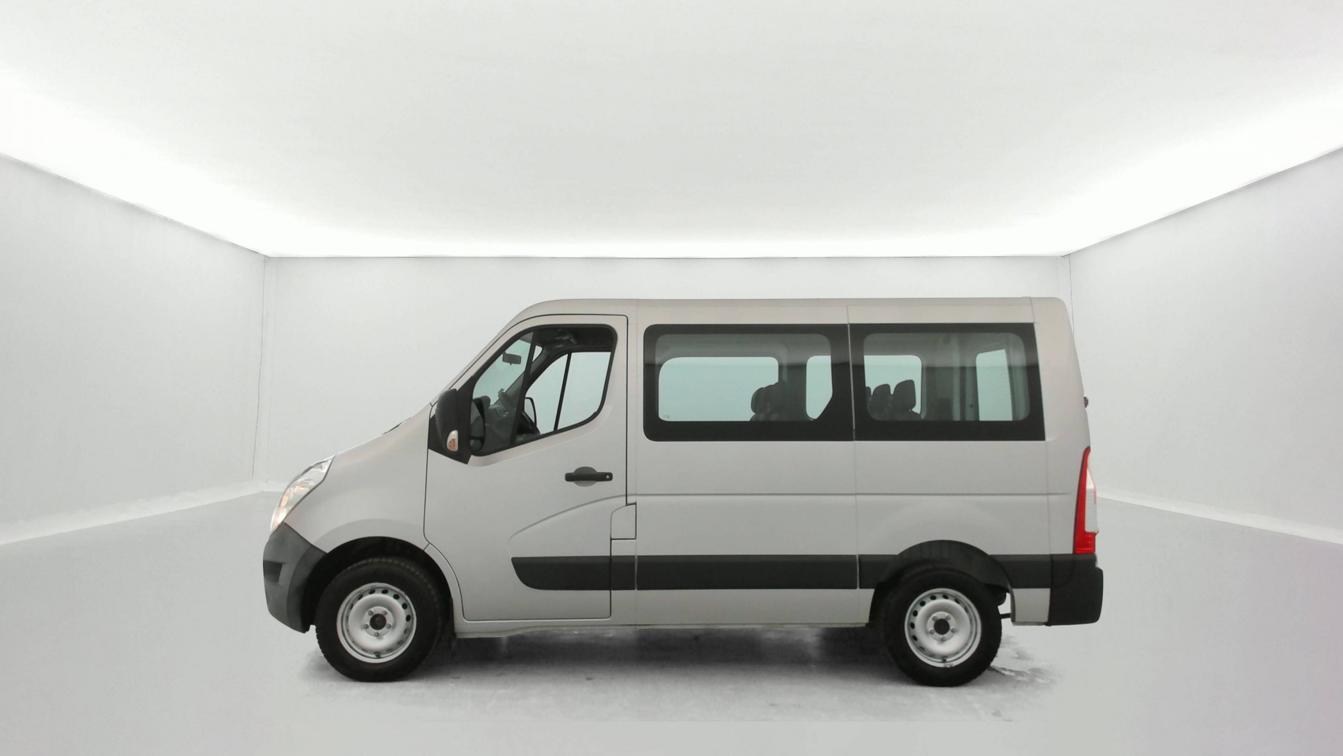 Vente en ligne Renault Master 3 Combi Master Combi L1H1 dCi 145 Energy au prix de 21 490 €