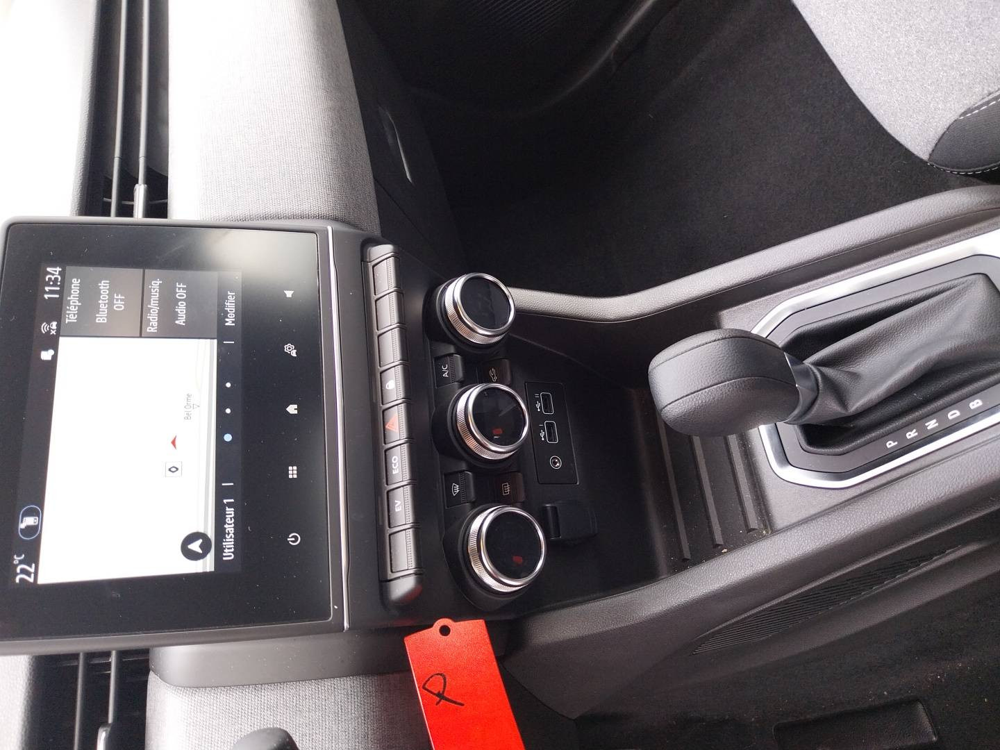 Vente en ligne Renault Clio 5 Clio E-Tech full hybrid 145 au prix de 18 390 €