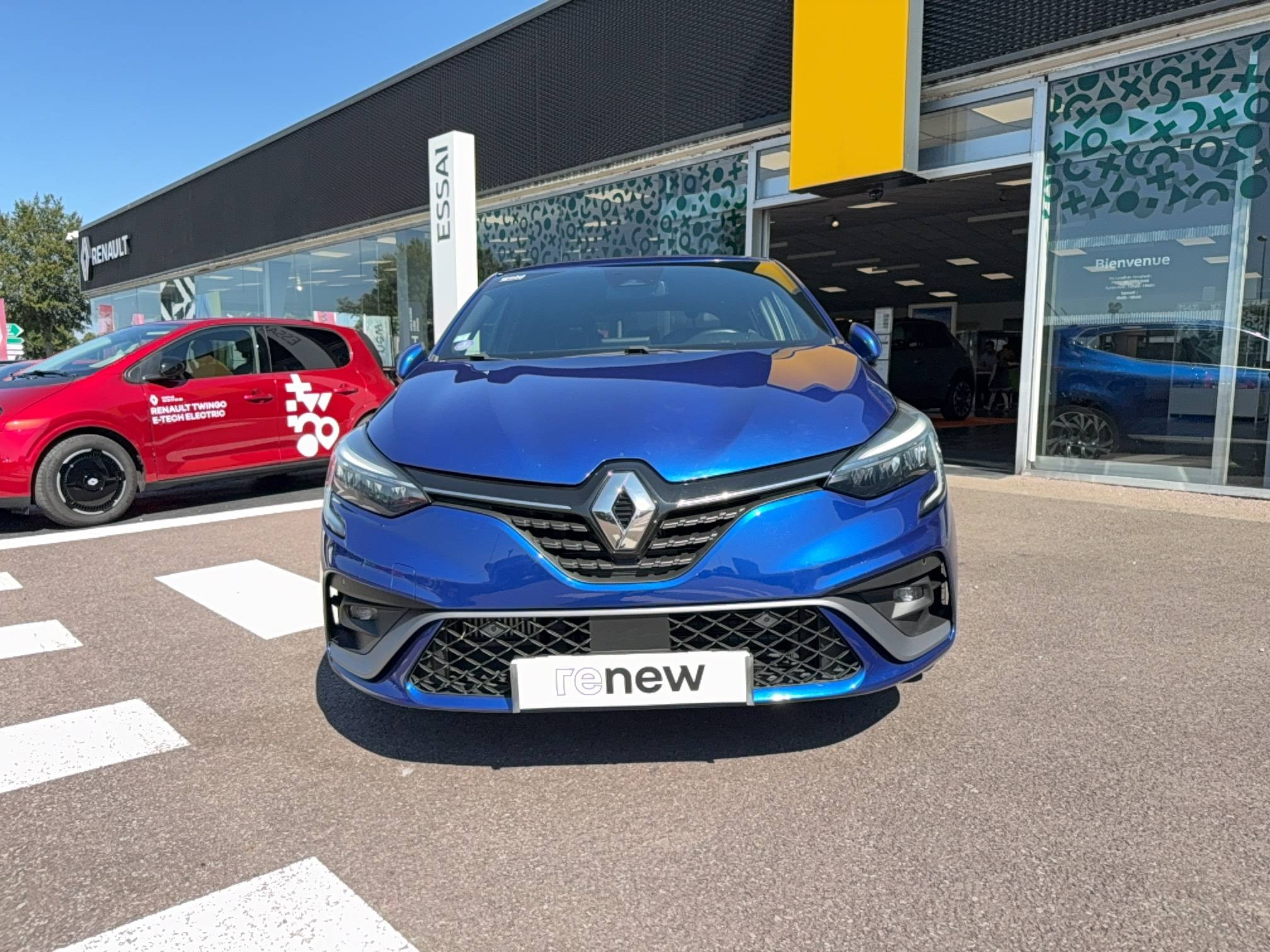 Vente en ligne Renault Clio 5 Clio TCe 140 - 21 au prix de 15 540 €