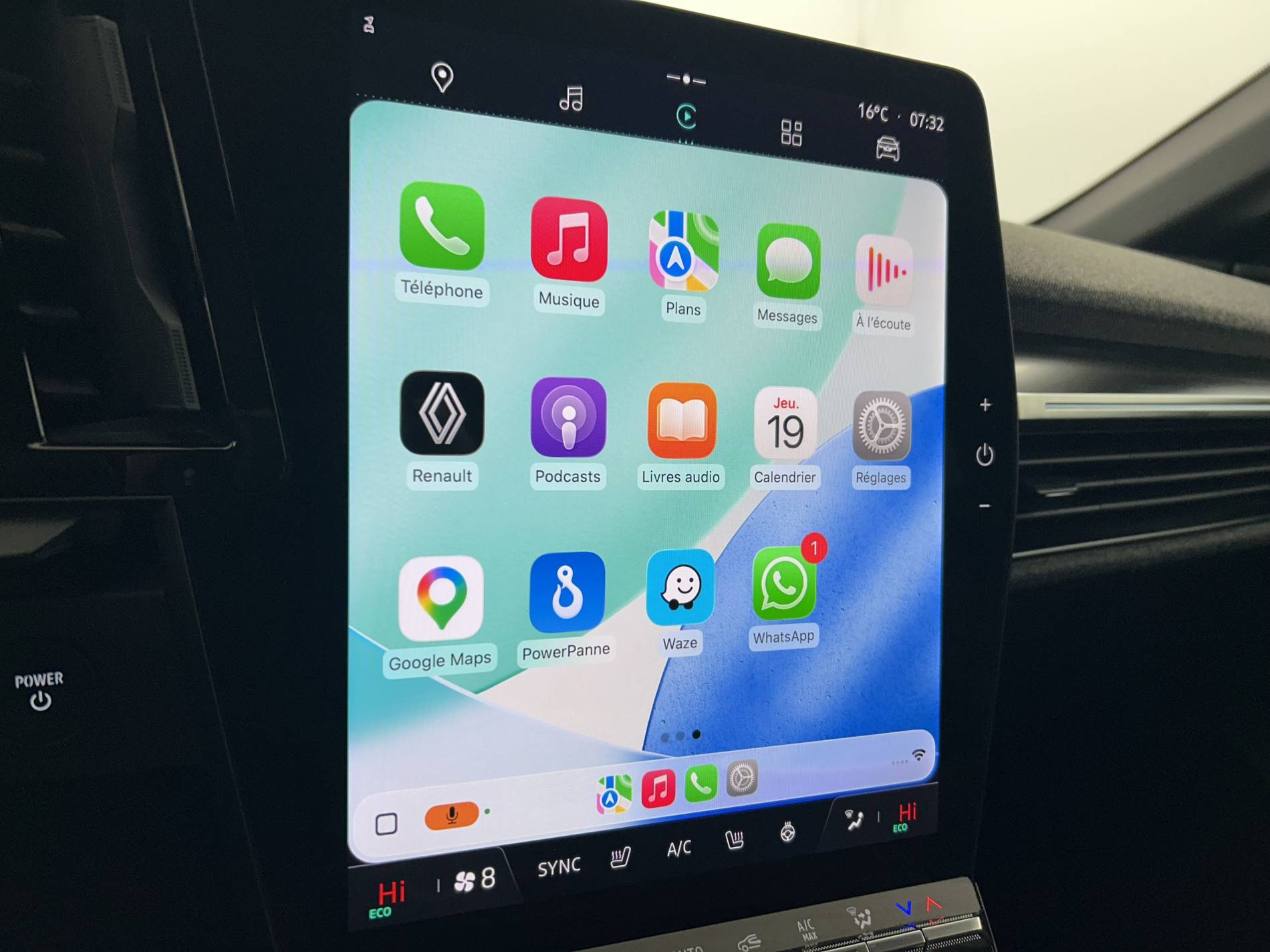 Vente en ligne Renault Megane E-Tech  EV60 220 ch super charge au prix de 23 990 €