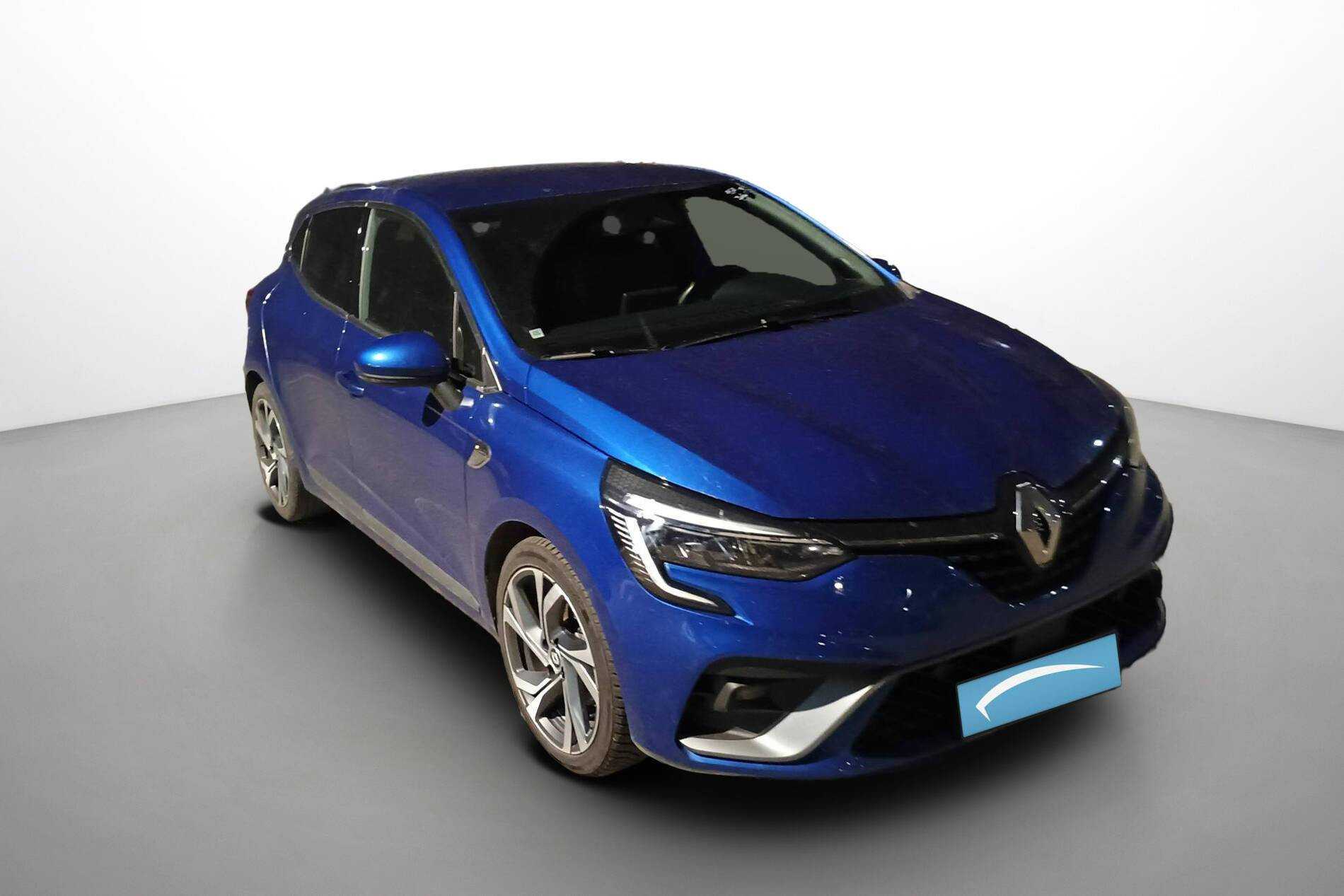 Vente en ligne Renault Clio 5 Clio E-Tech 140 - 21N au prix de 17 990 €