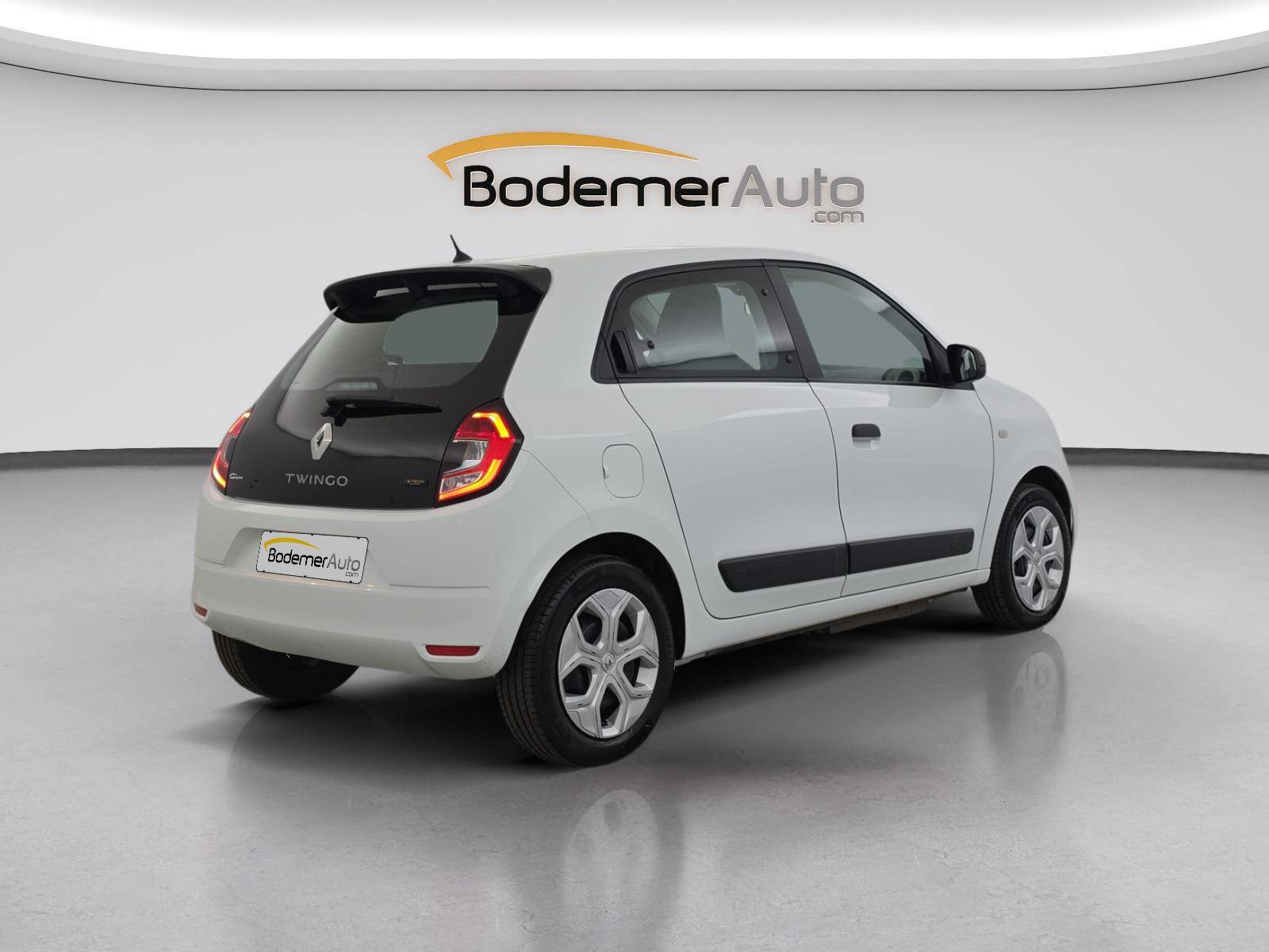 Vente en ligne Renault Twingo Electrique Twingo III E-Tech au prix de 11 990 €