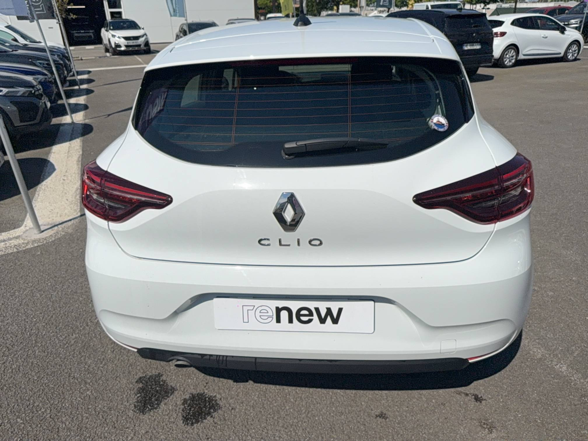 Vente en ligne Renault Clio 5 Clio SCe 65 au prix de 13 490 €