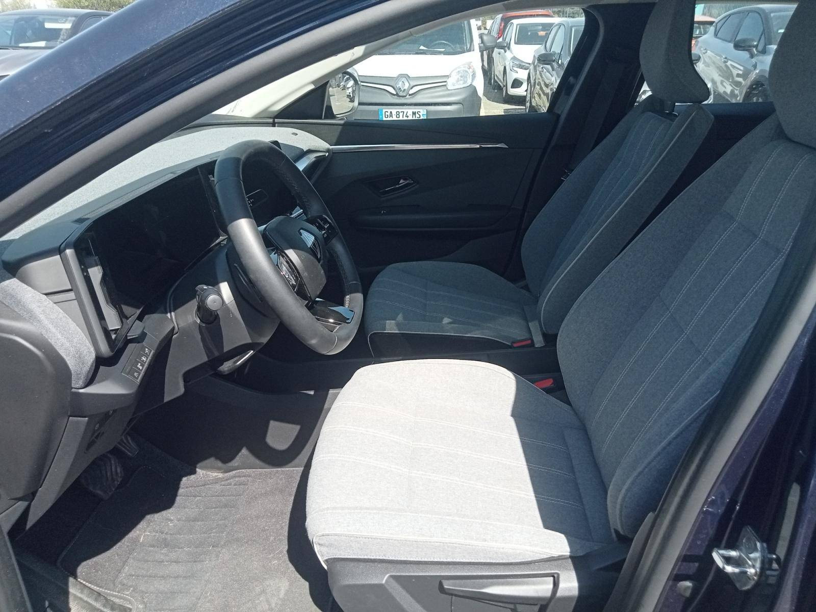 Vente en ligne Renault Megane E-Tech  EV40 130ch boost charge au prix de 20 990 €