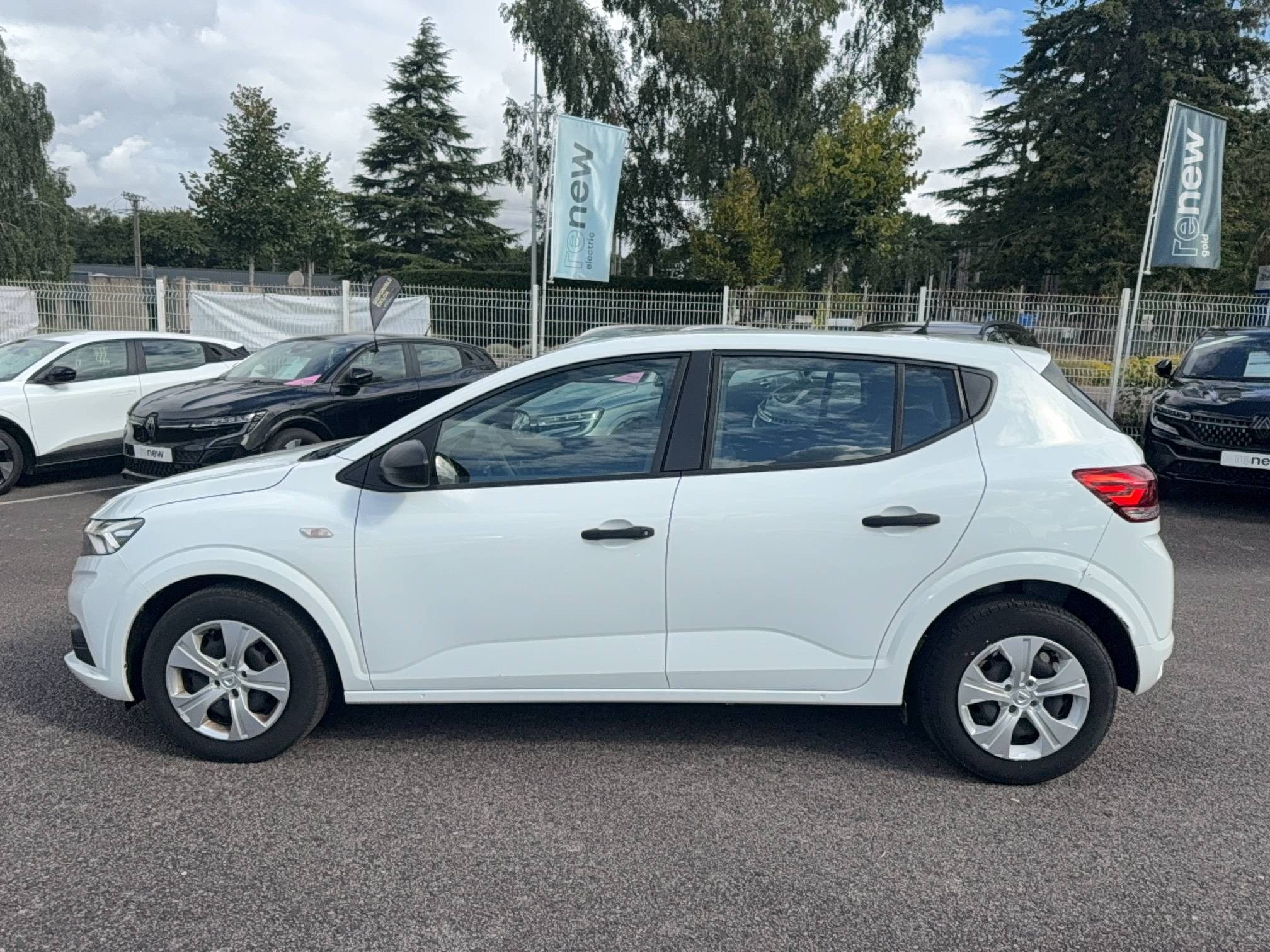 Vente en ligne Dacia Sandero  ECO-G 100 - 22 au prix de 11 890 €