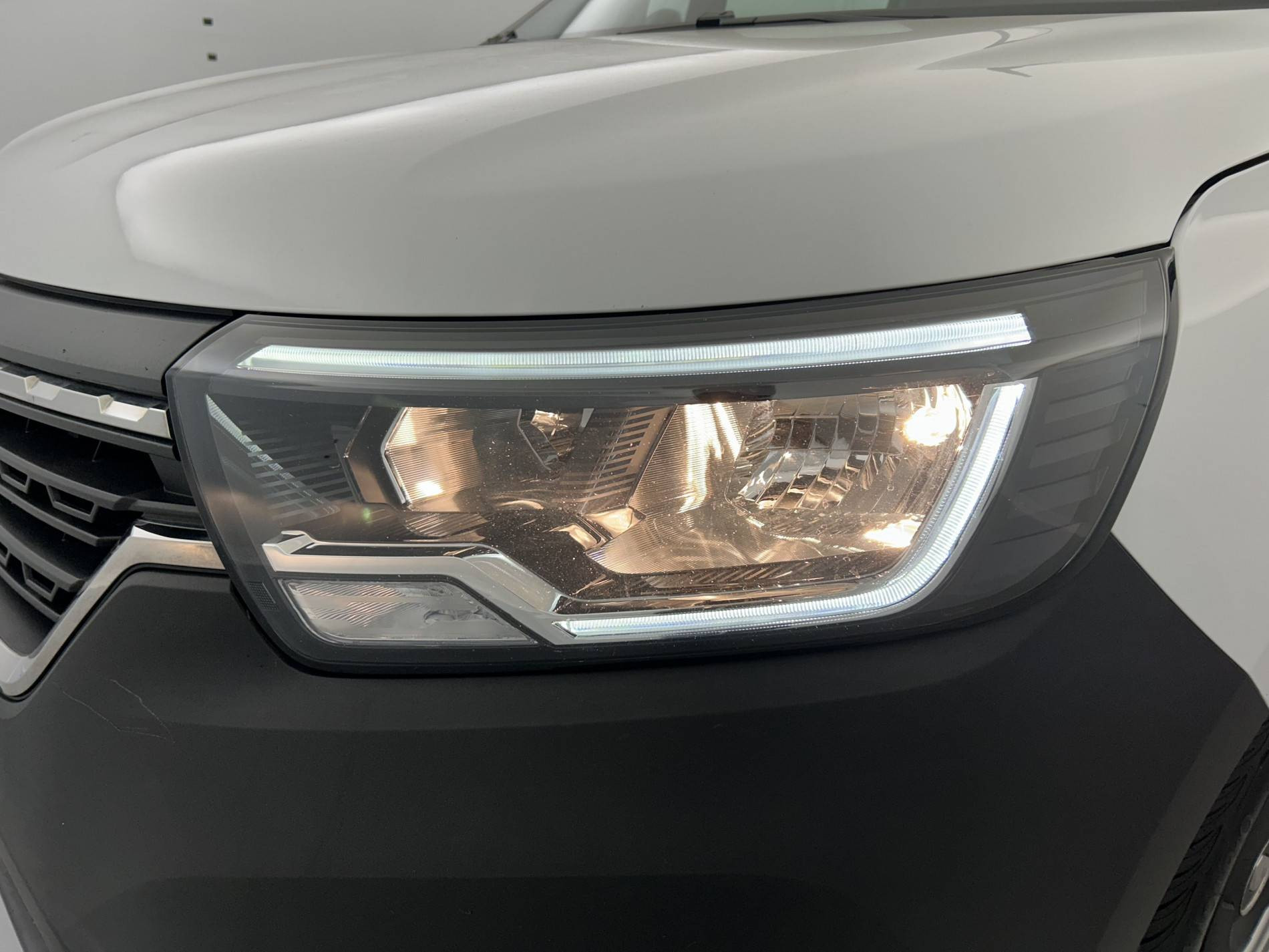 Vente en ligne Renault Kangoo Van  BLUE DCI 75 au prix de 15 490 €