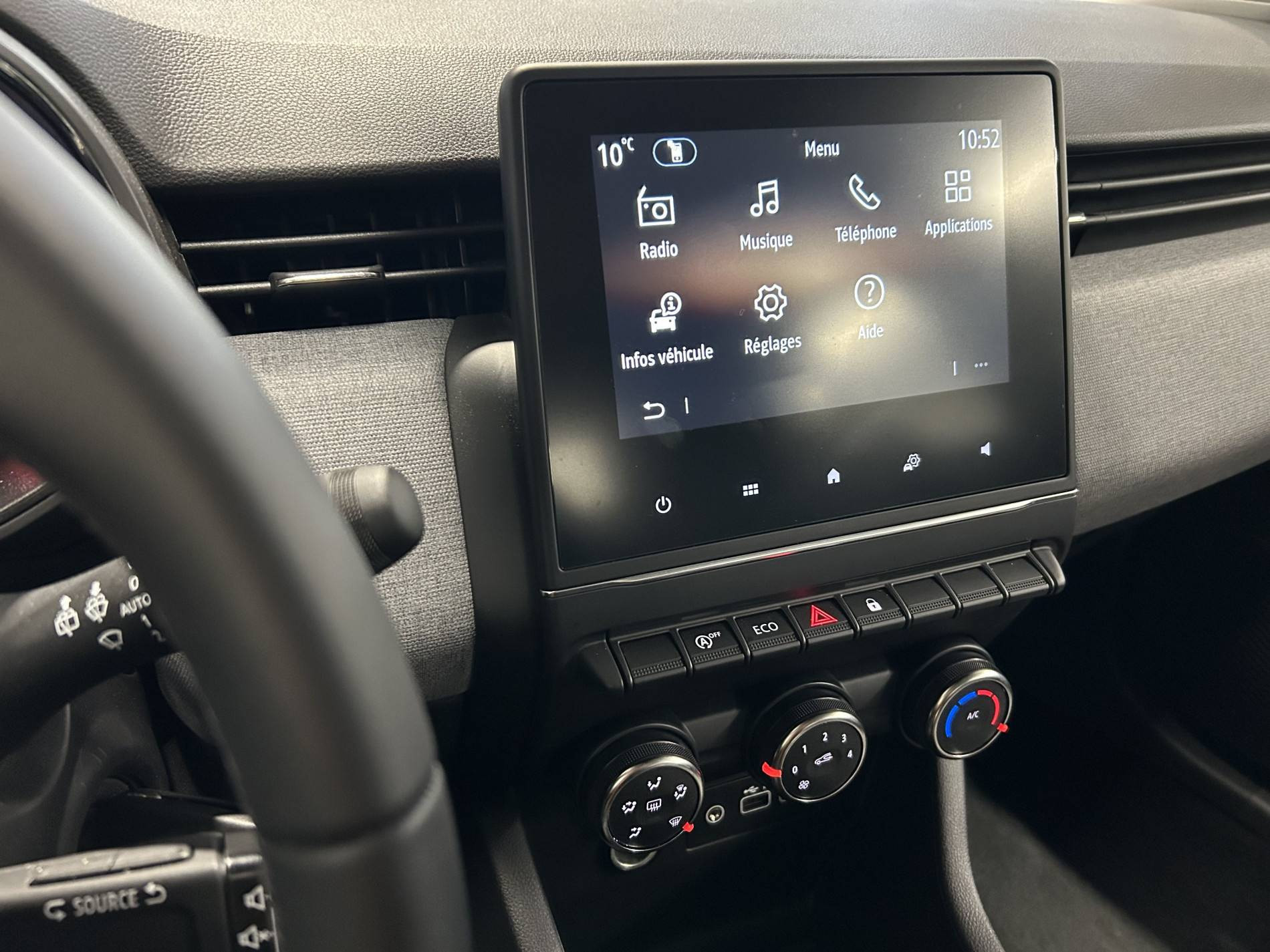 Vente en ligne Renault Clio 5 Clio Blue dCi 100 ch GSR2 au prix de 18 090 €