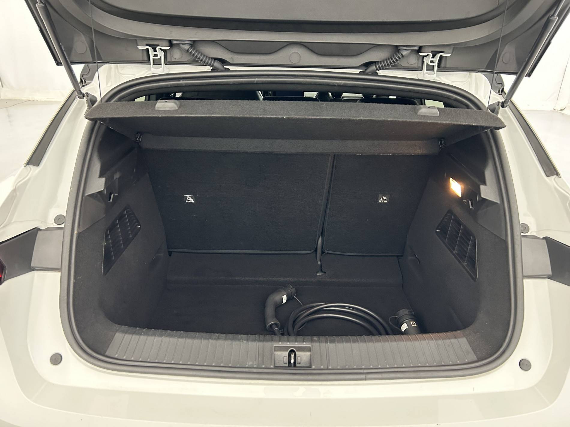 Vente en ligne Renault Megane E-Tech  EV60 220 ch super charge au prix de 22 530 €