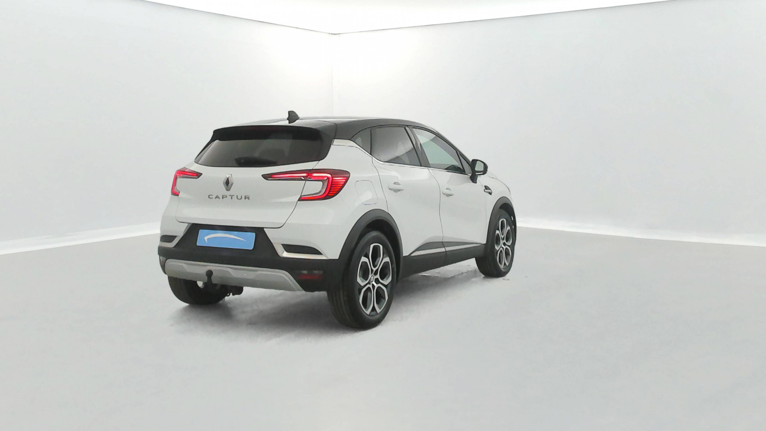 Vente en ligne Renault Captur  mild hybrid 160 EDC au prix de 19 990 €