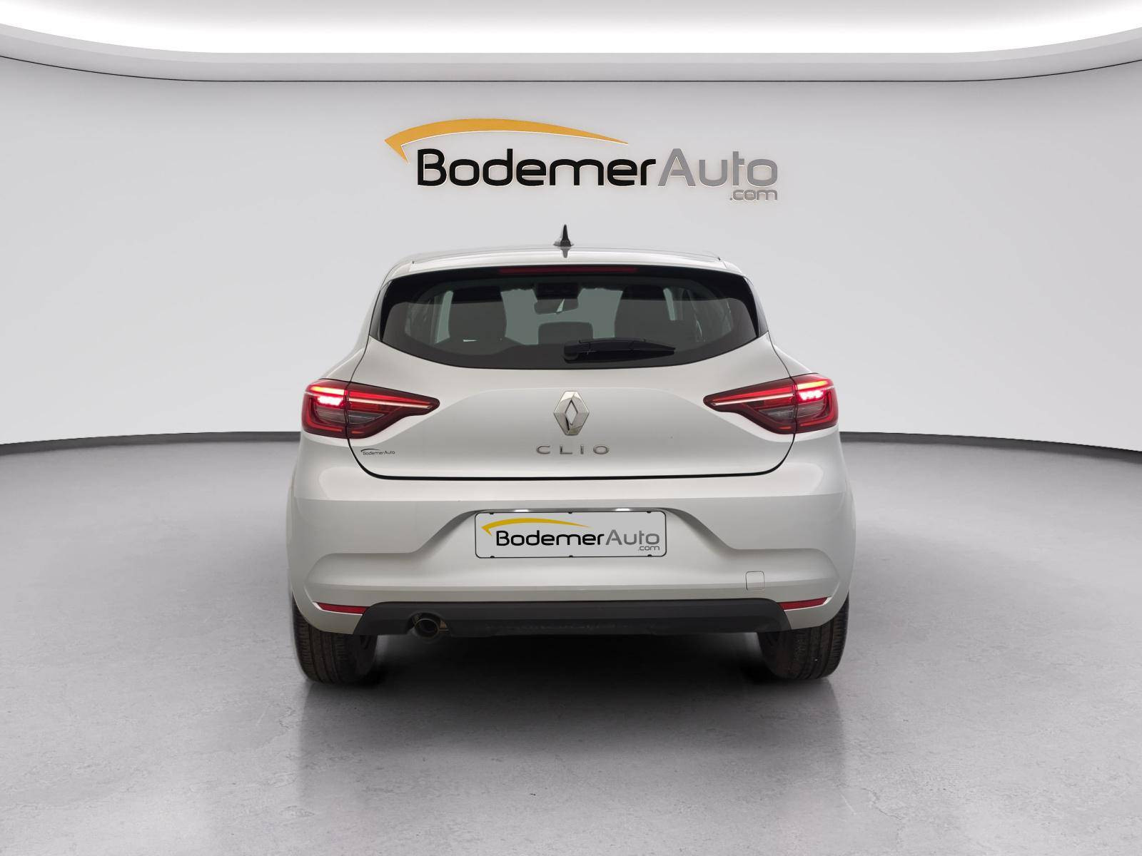Vente en ligne Renault Clio 5 Clio TCe 90 au prix de 13 990 €
