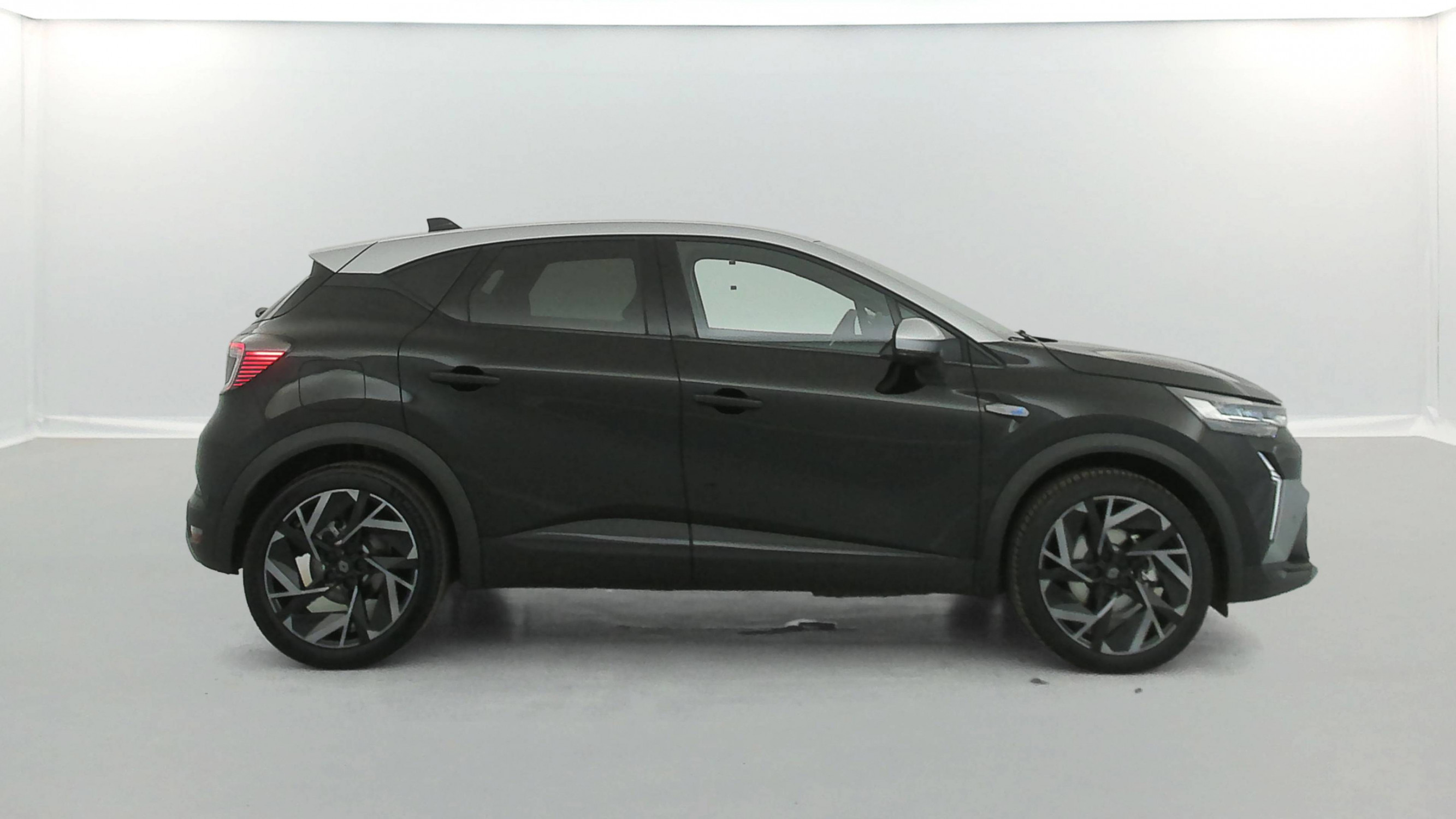 Vente en ligne Renault Captur  E-Tech full hybrid 145 ch au prix de 26 990 €