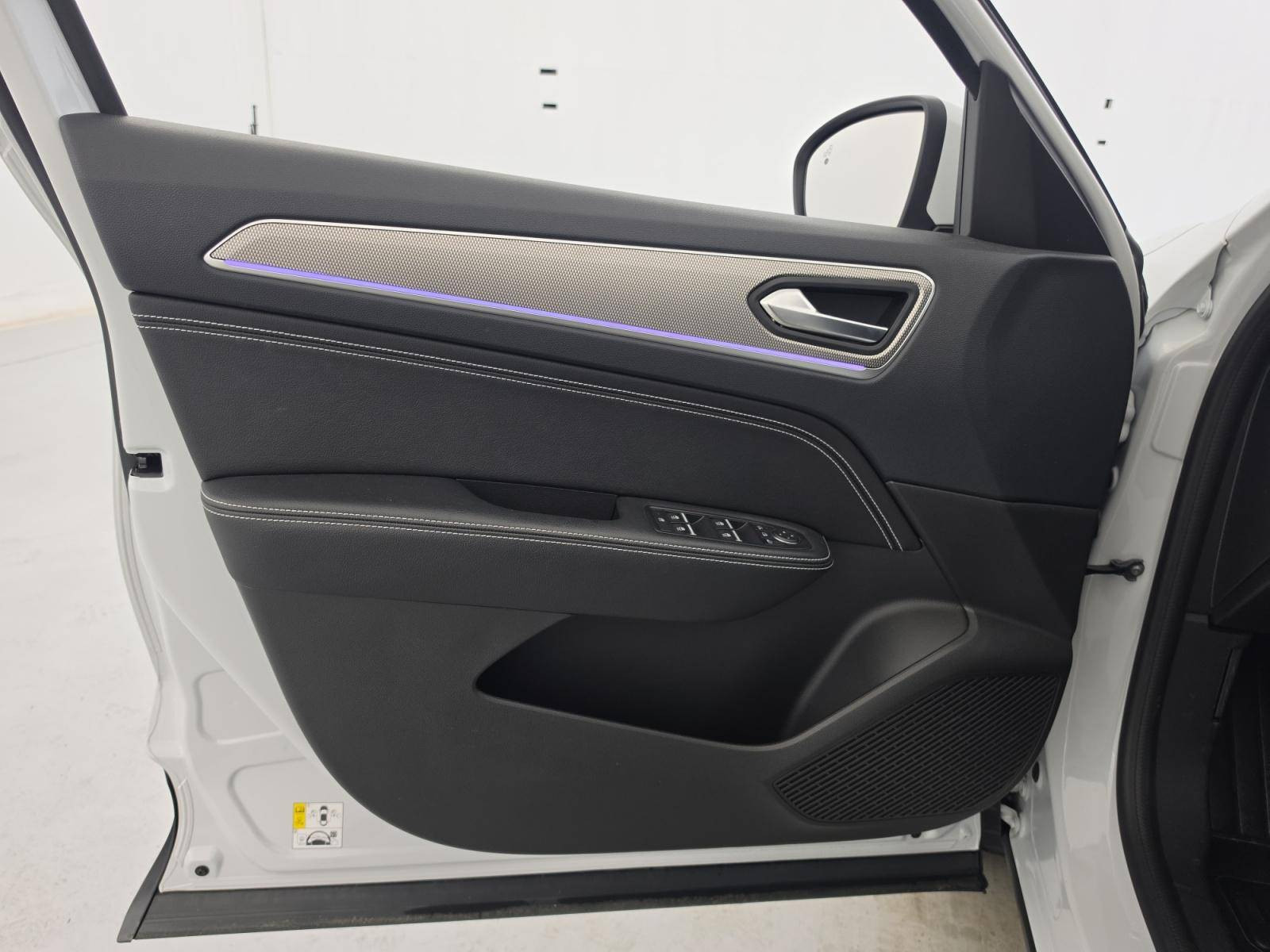 Vente en ligne Renault Arkana  E-Tech hybride 145 - 22 au prix de 21 990 €